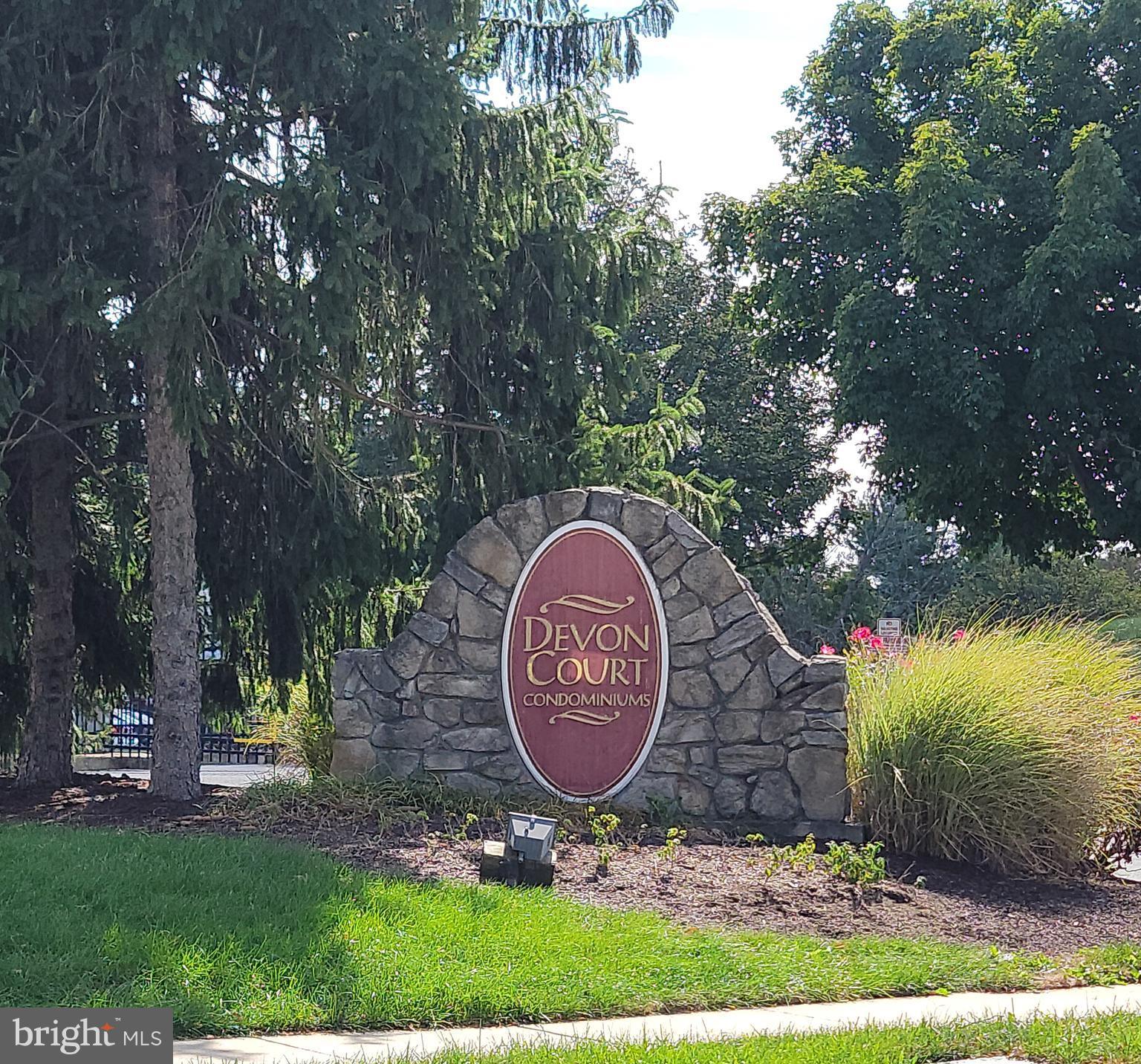 DEVON COURT - Residential