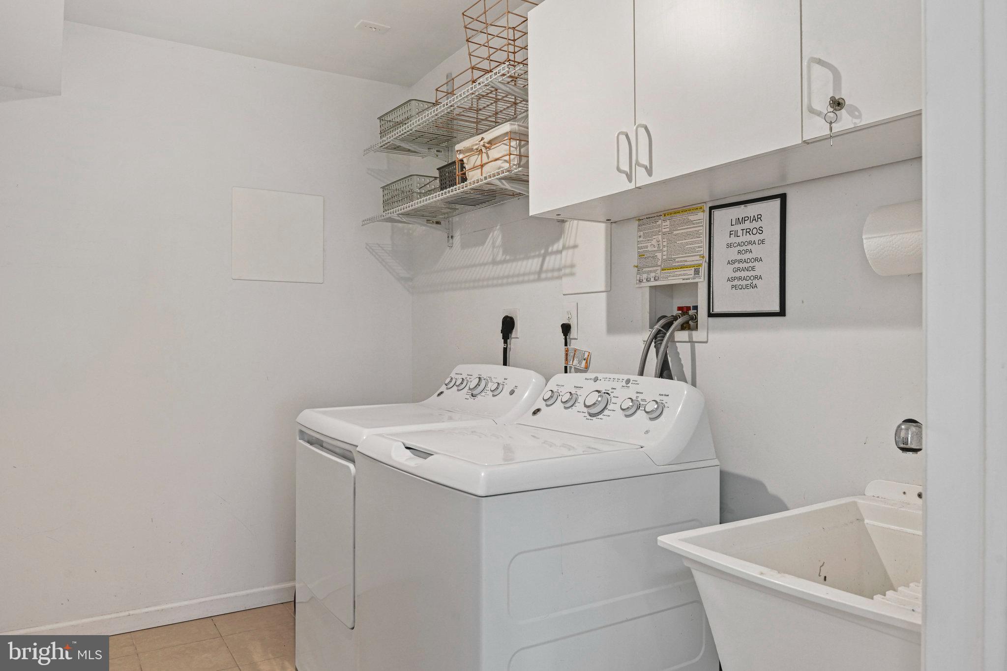 MC LEAN HUNT ESTATES - Residential