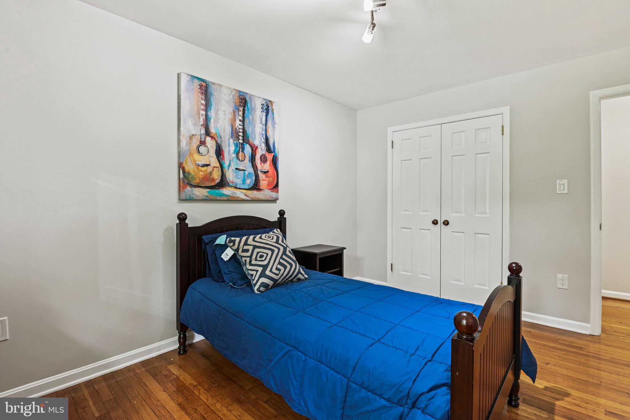 MC LEAN HUNT ESTATES - Residential