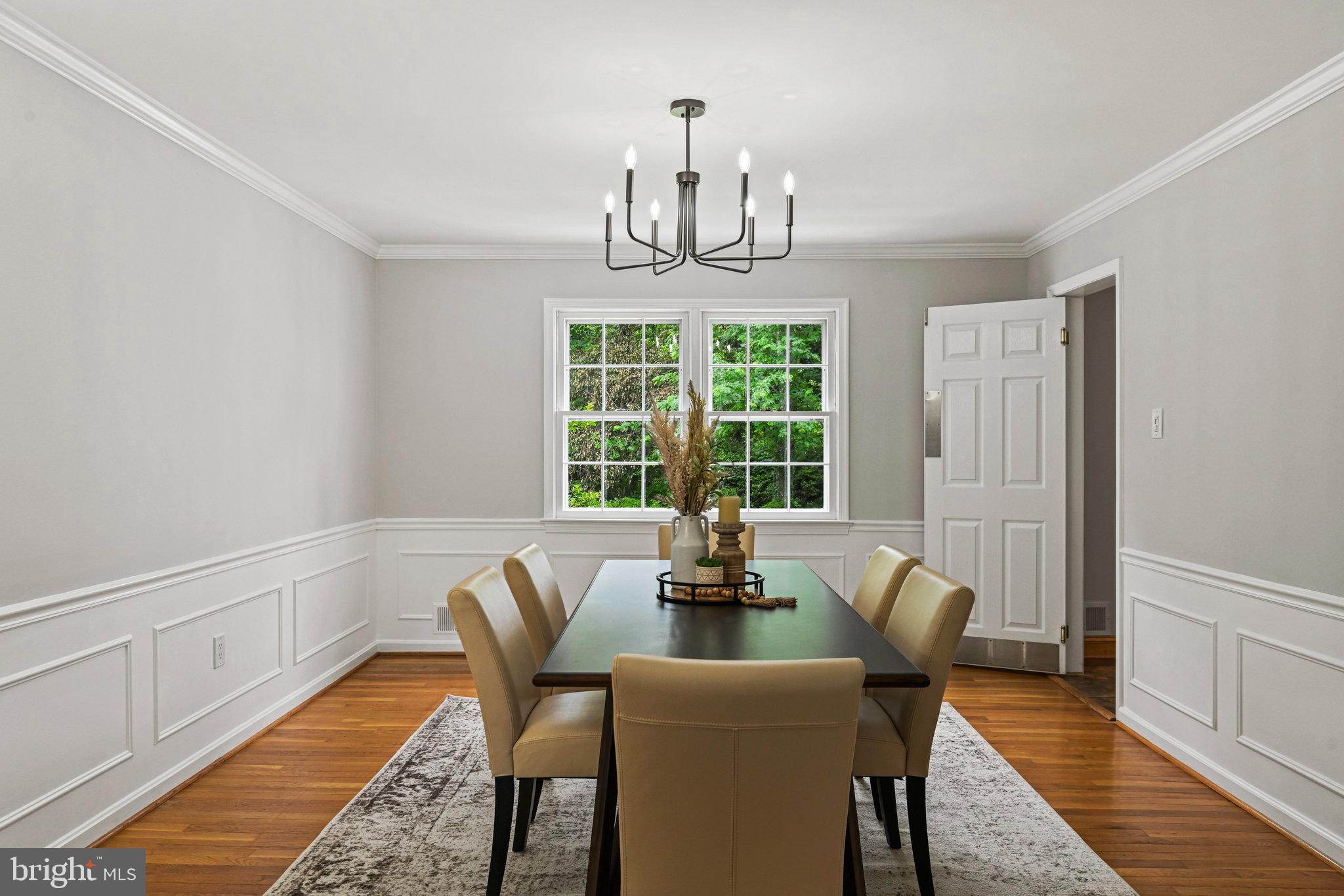 MC LEAN HUNT ESTATES - Residential