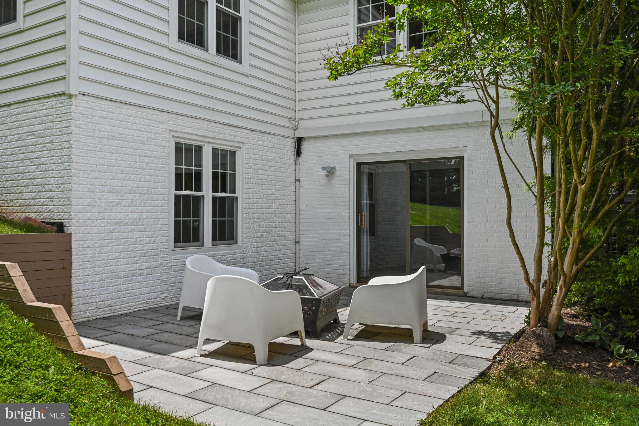 MC LEAN HUNT ESTATES - Residential