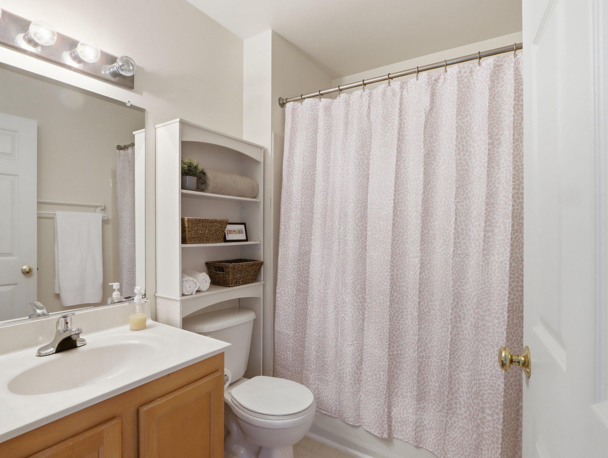 HERITAGE CROSSING - Residential