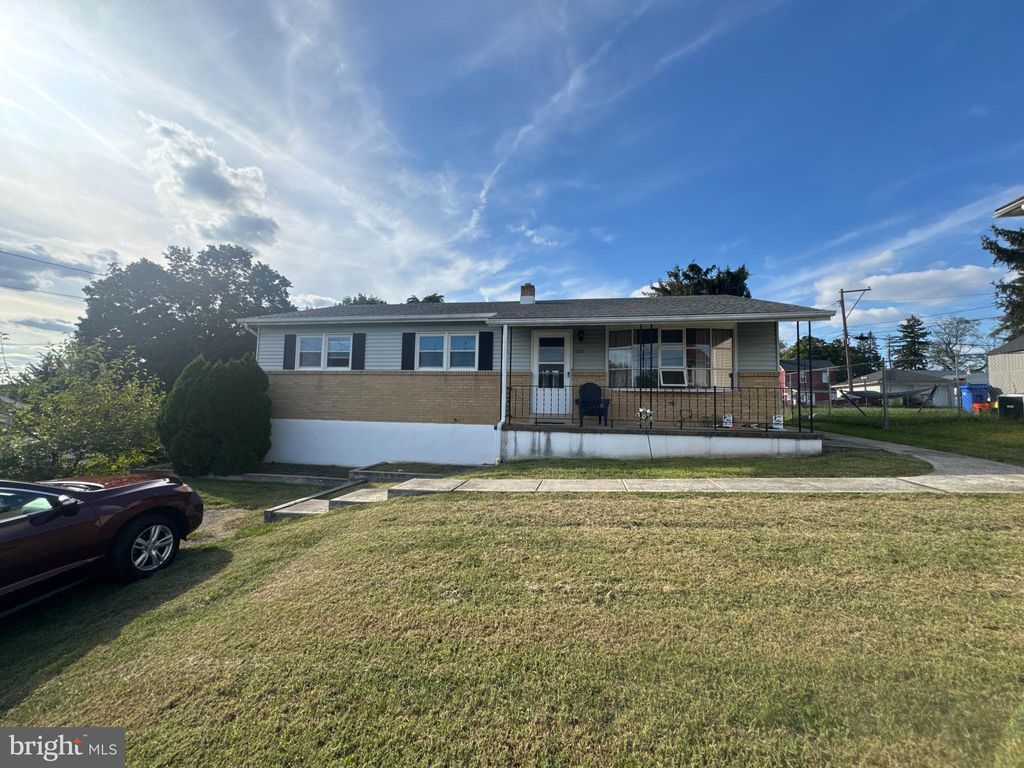 Photo of 1009 Main Street, HARRISBURG, PA 17113 (MLS # PADA2050306)