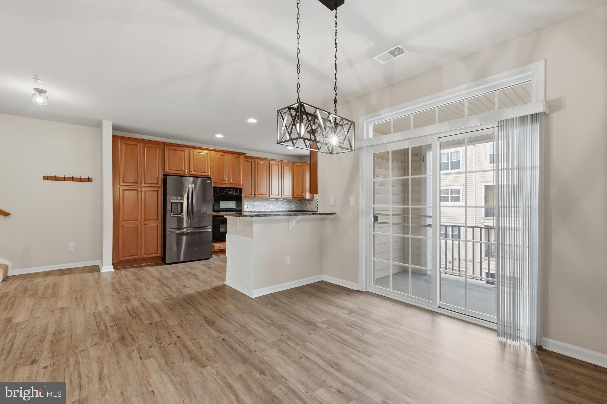 22725 BEACON CREST TERRACE 22725