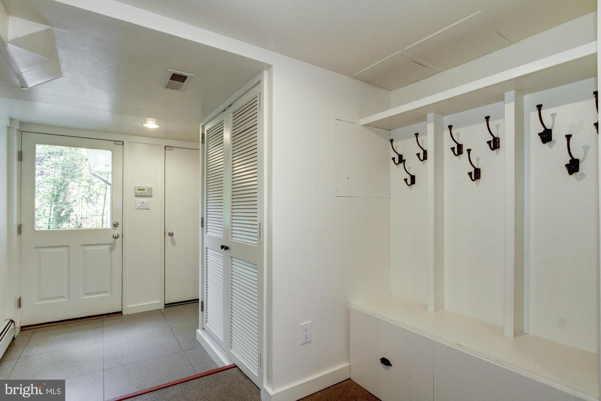 WESLEY HEIGHTS - Residential