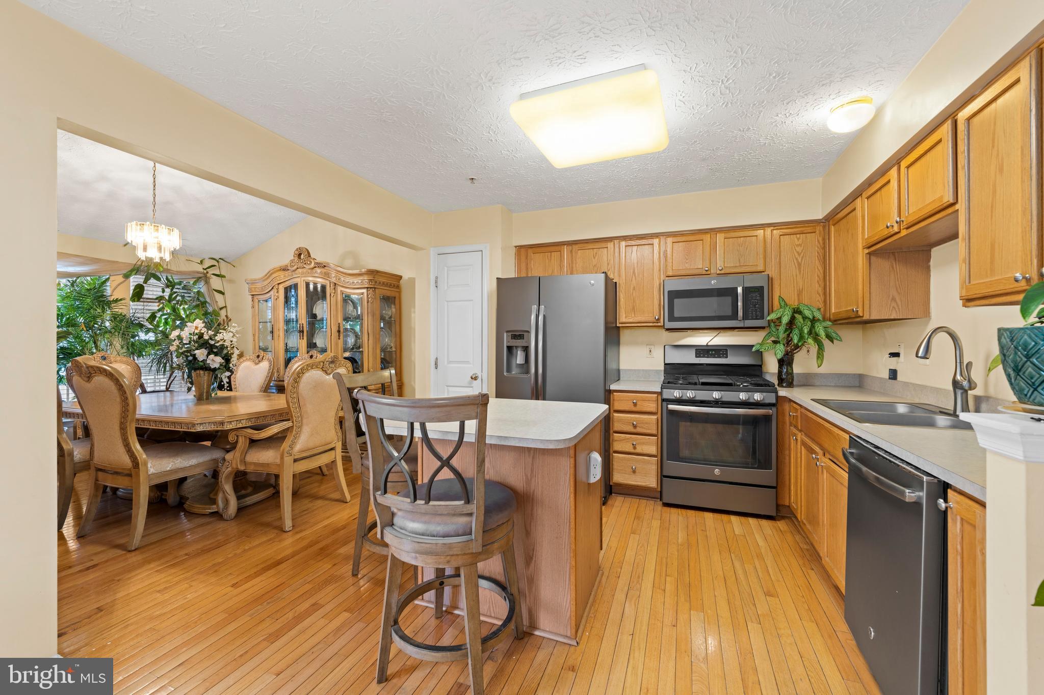 LOHR'S ORCHARD - Residential