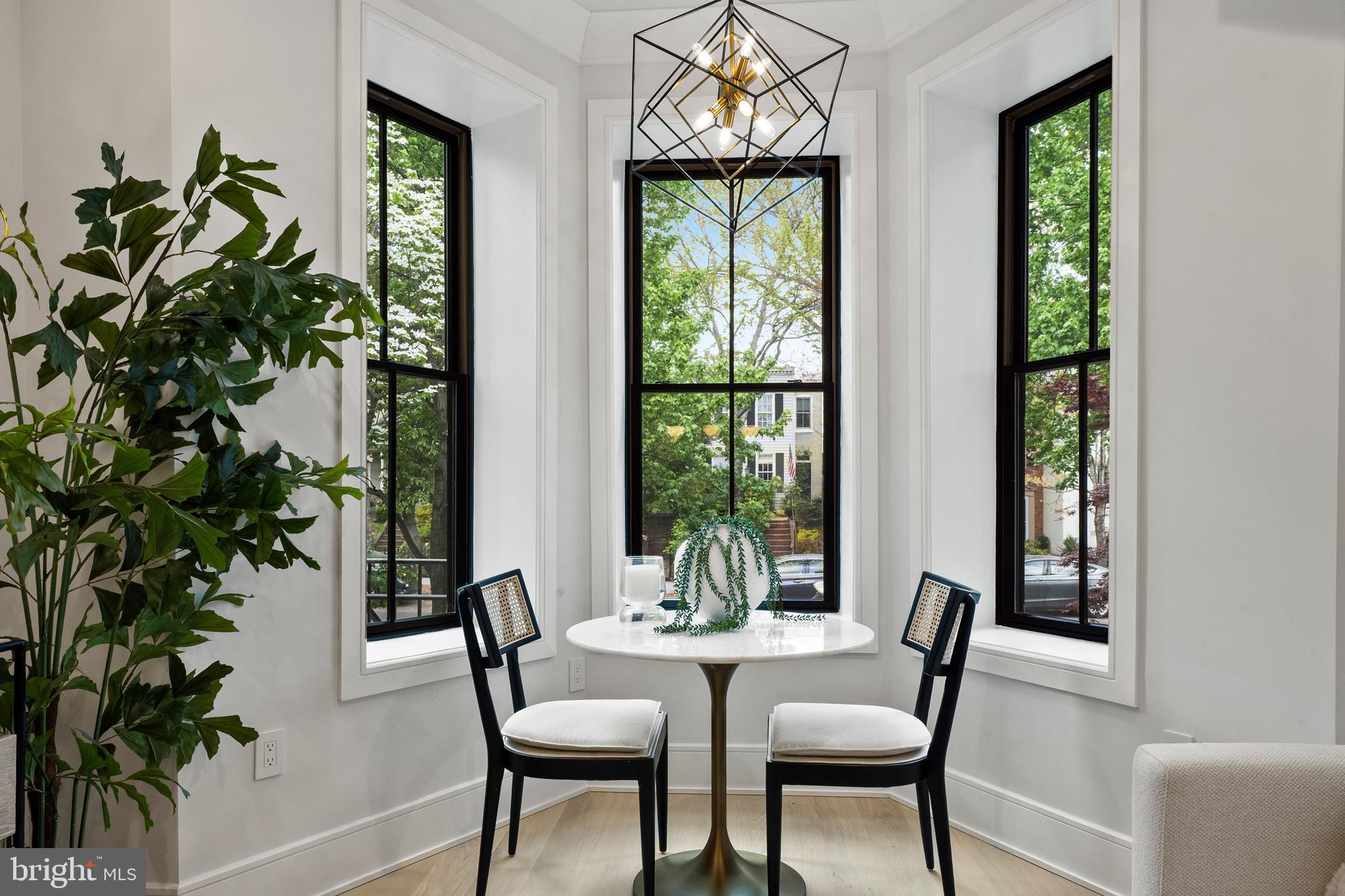 647 G ST SE 3