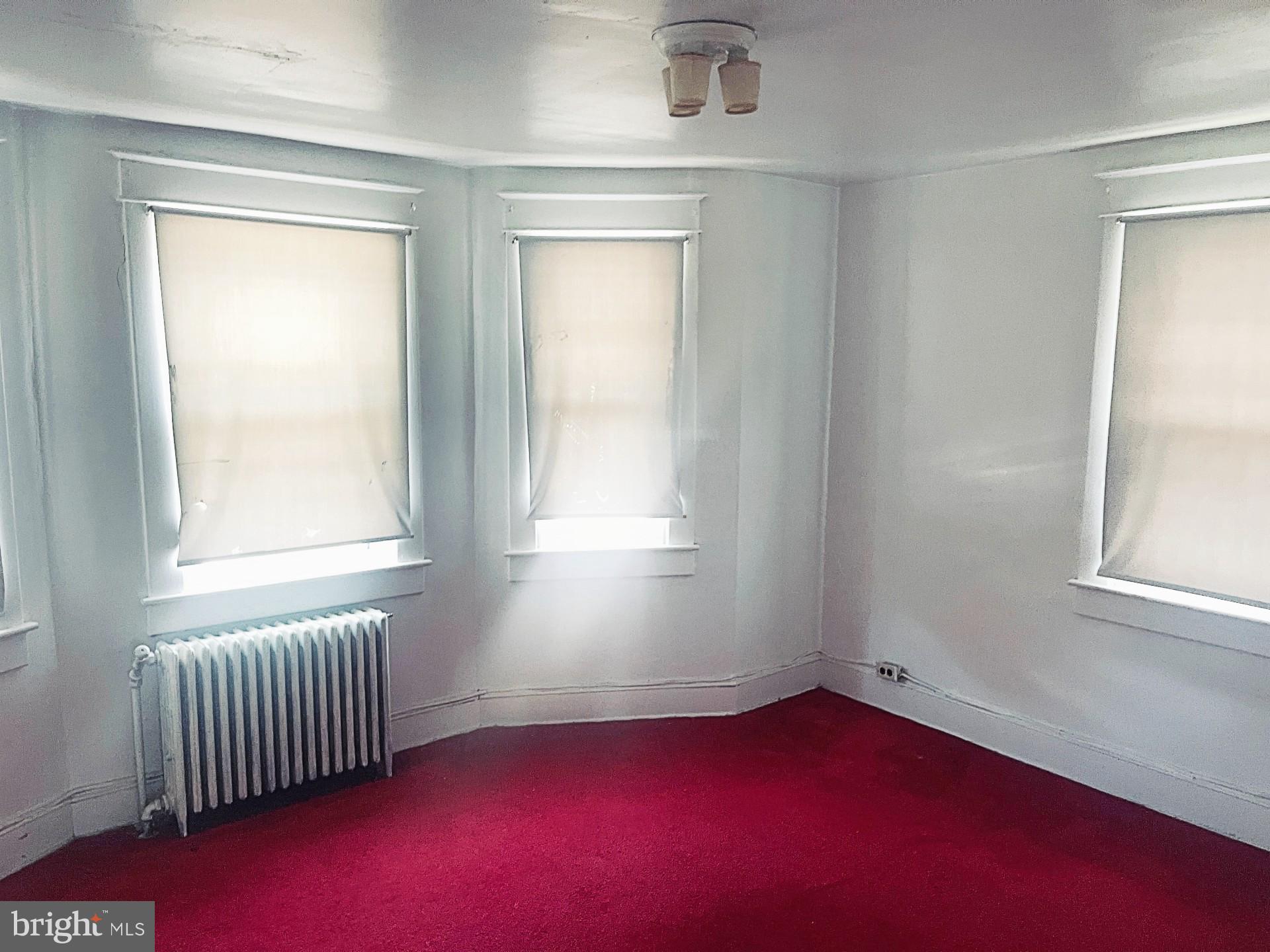 LAURAVILLE HISTORIC DISTRICT - Residential