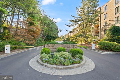 Condo For Sale - 807 N Howard Street #319<br/> ALEXANDRIA, VA 22304