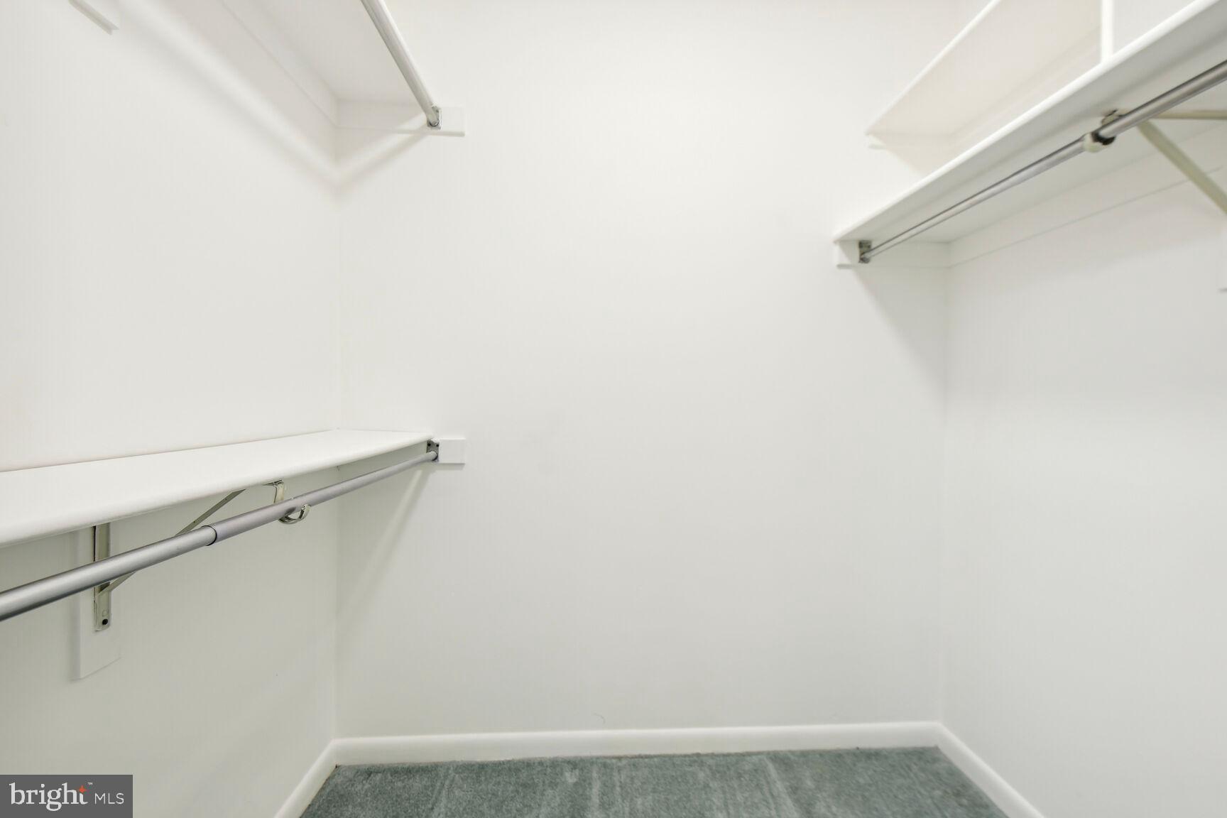 THE BARKLEY - Residential