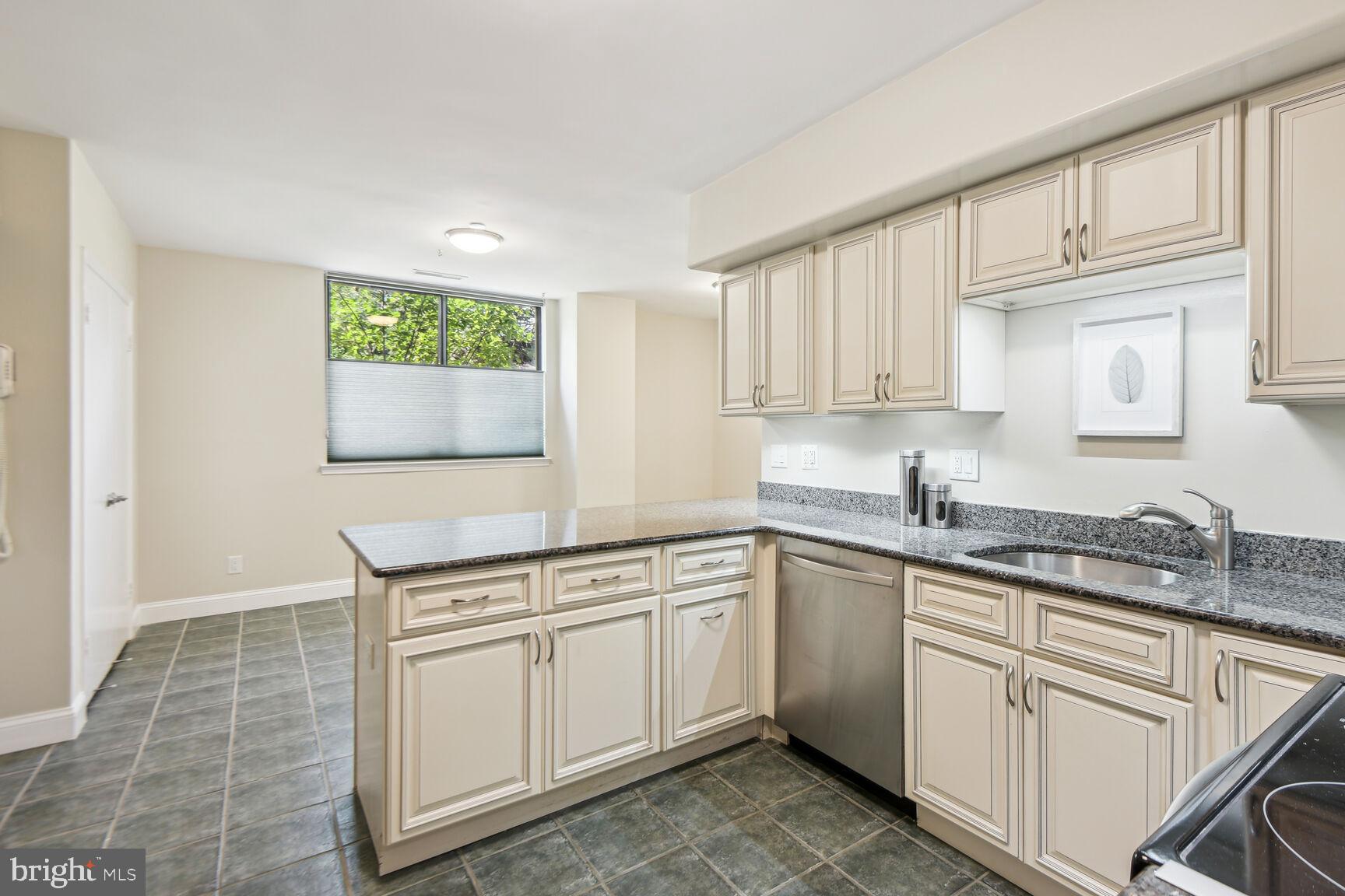 THE BARKLEY - Residential