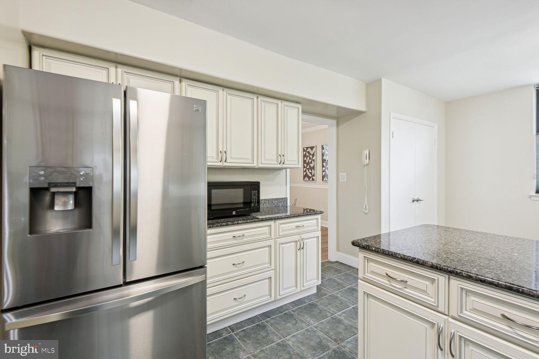 THE BARKLEY - Residential