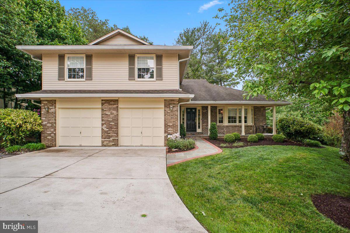 OAKTON GLEN - Residential