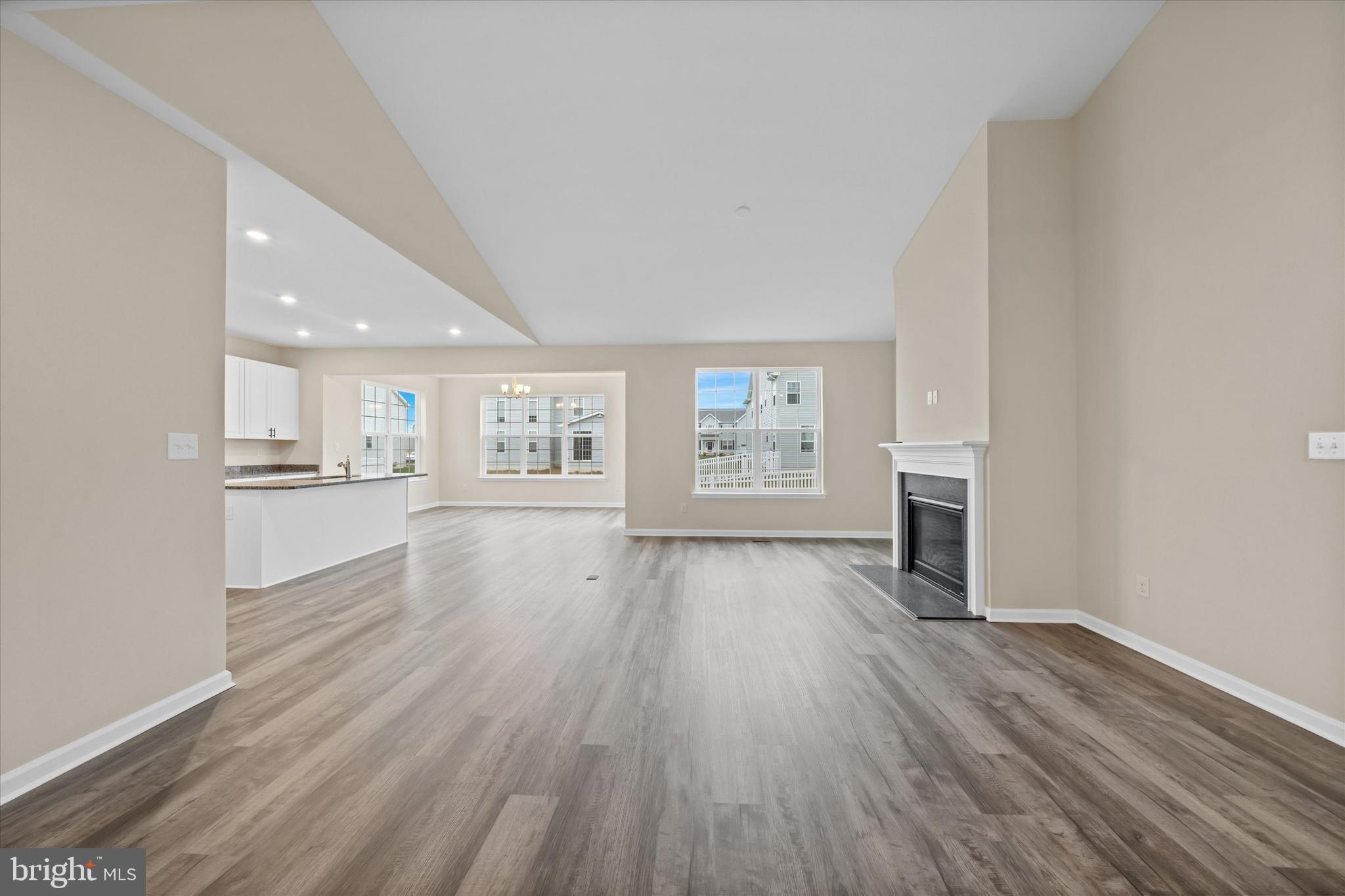 MOUNT FRIENDSHIP - Residential