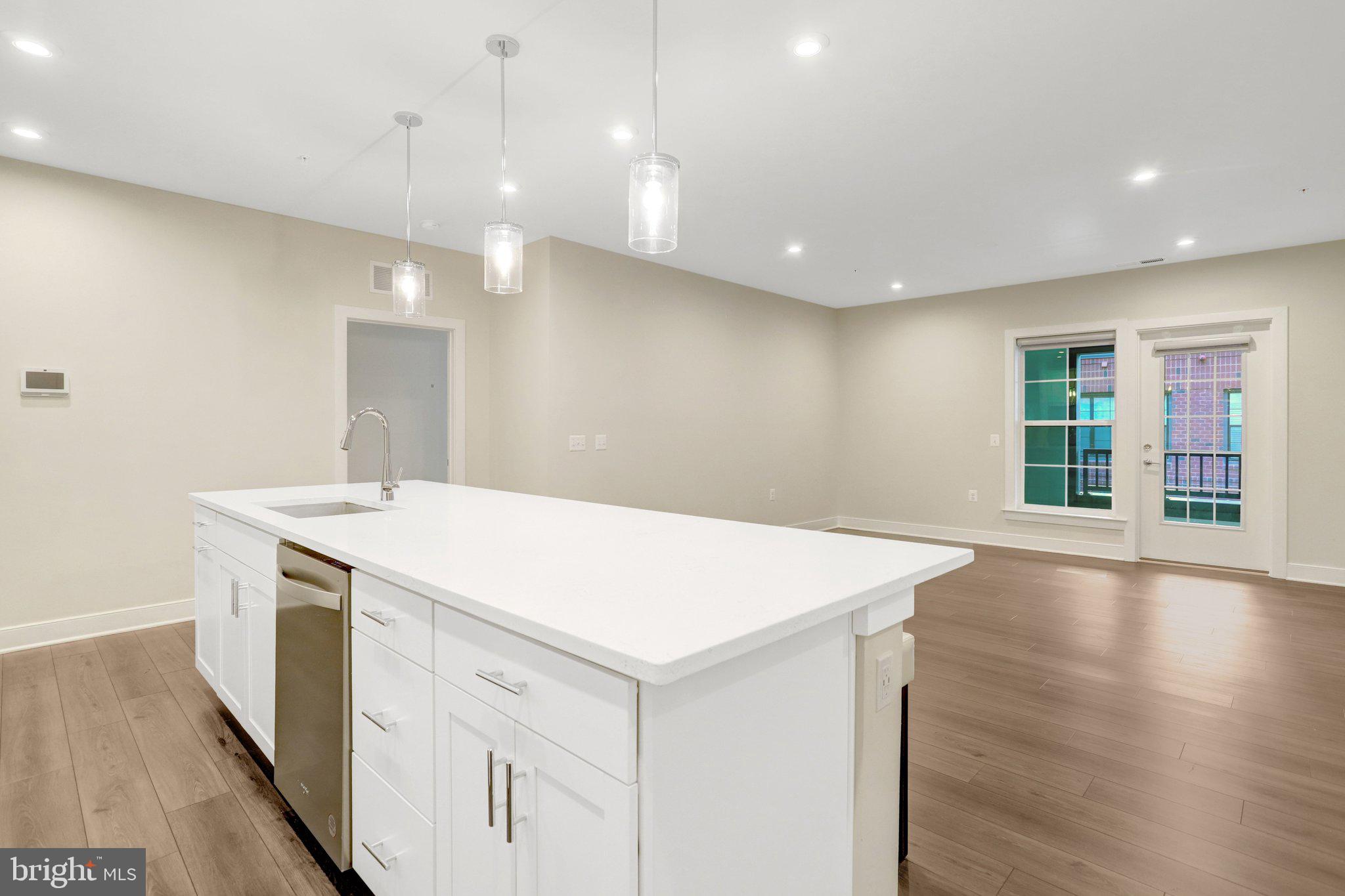 THE FLATS AT NATIONAL HARBOR - Residential