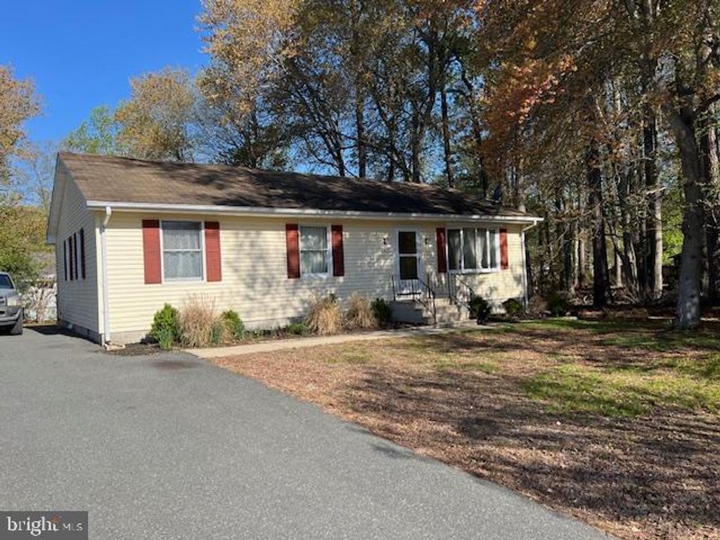 Photo of 34131 Hiawatha Boulevard, DAGSBORO, DE 19939 (MLS # DESU2101258)