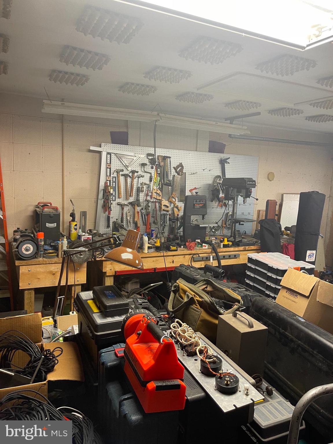 FOREST KNOLLS - Residential