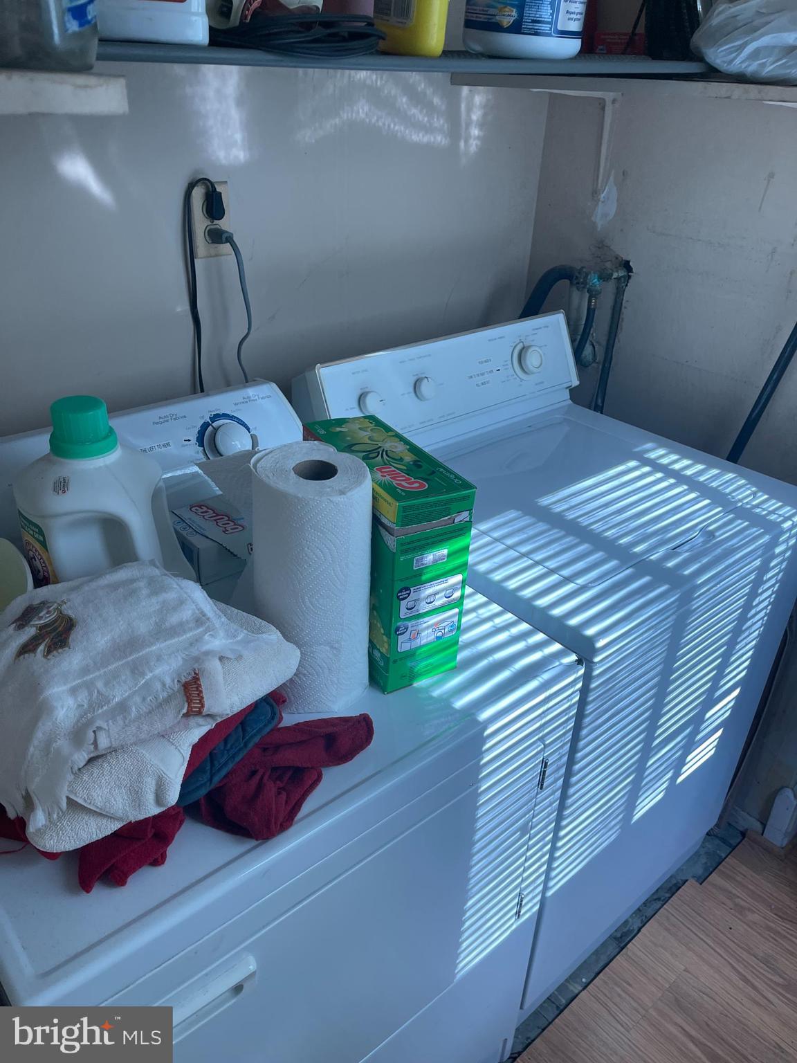 FOREST KNOLLS - Residential