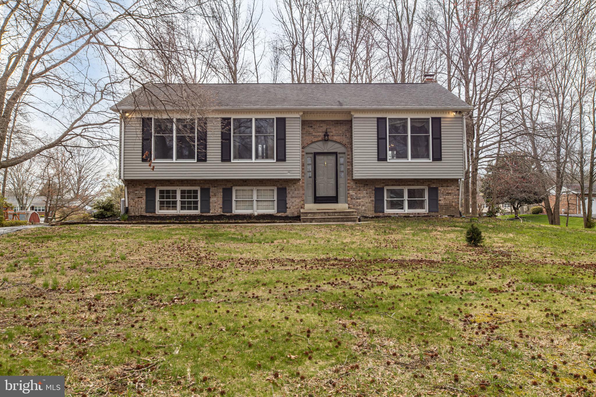 HICKORY WOODS - Residential