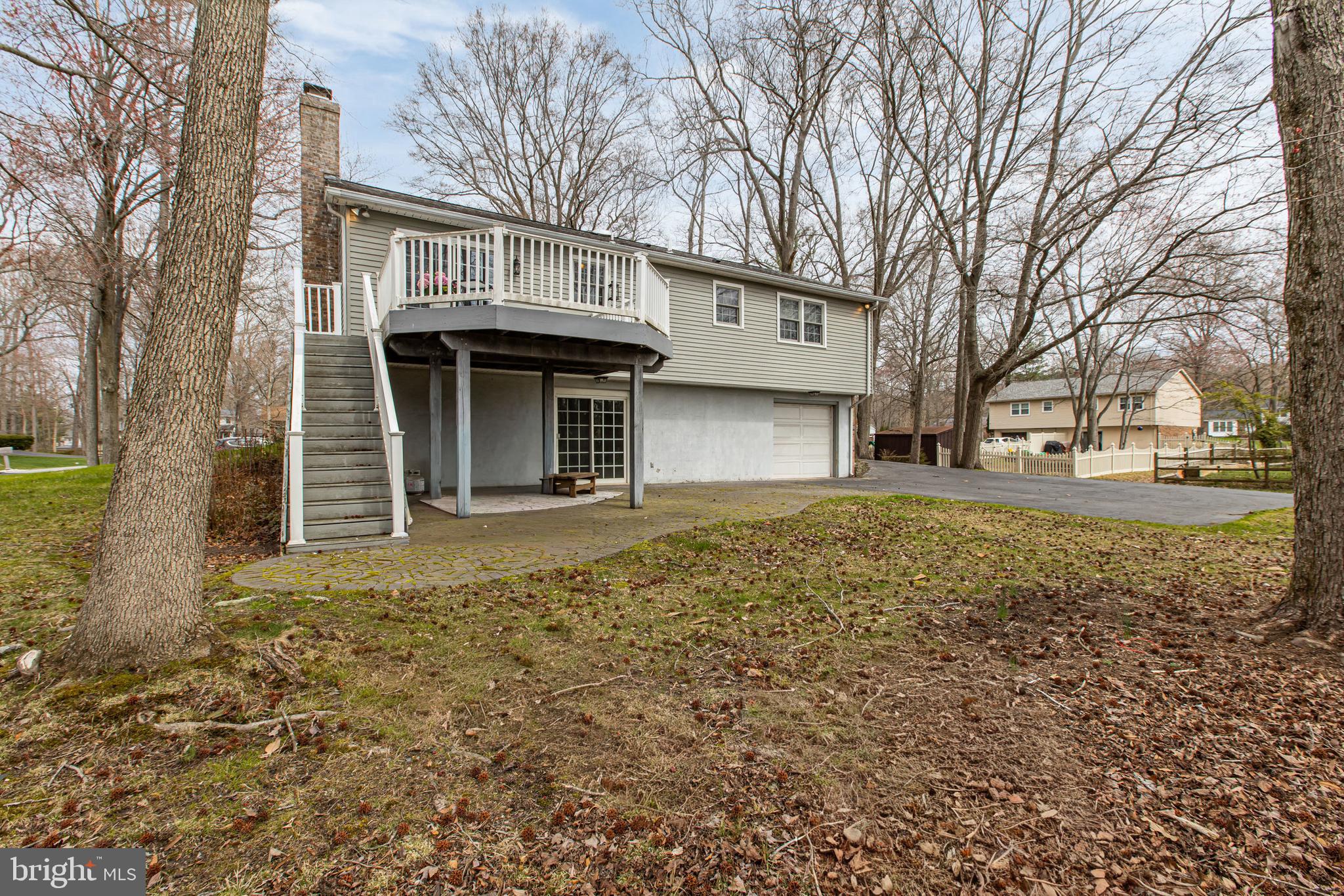 HICKORY WOODS - Residential