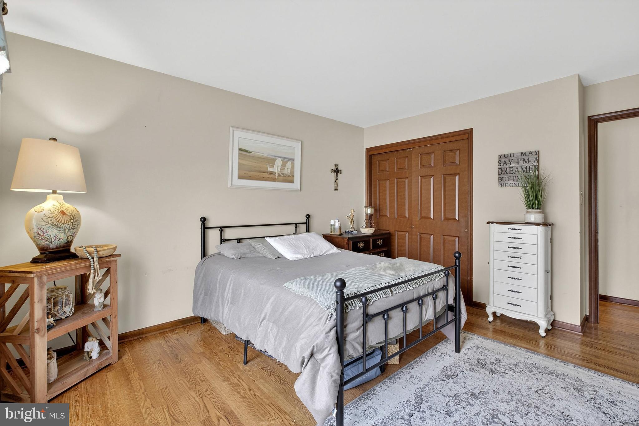 HICKORY WOODS - Residential