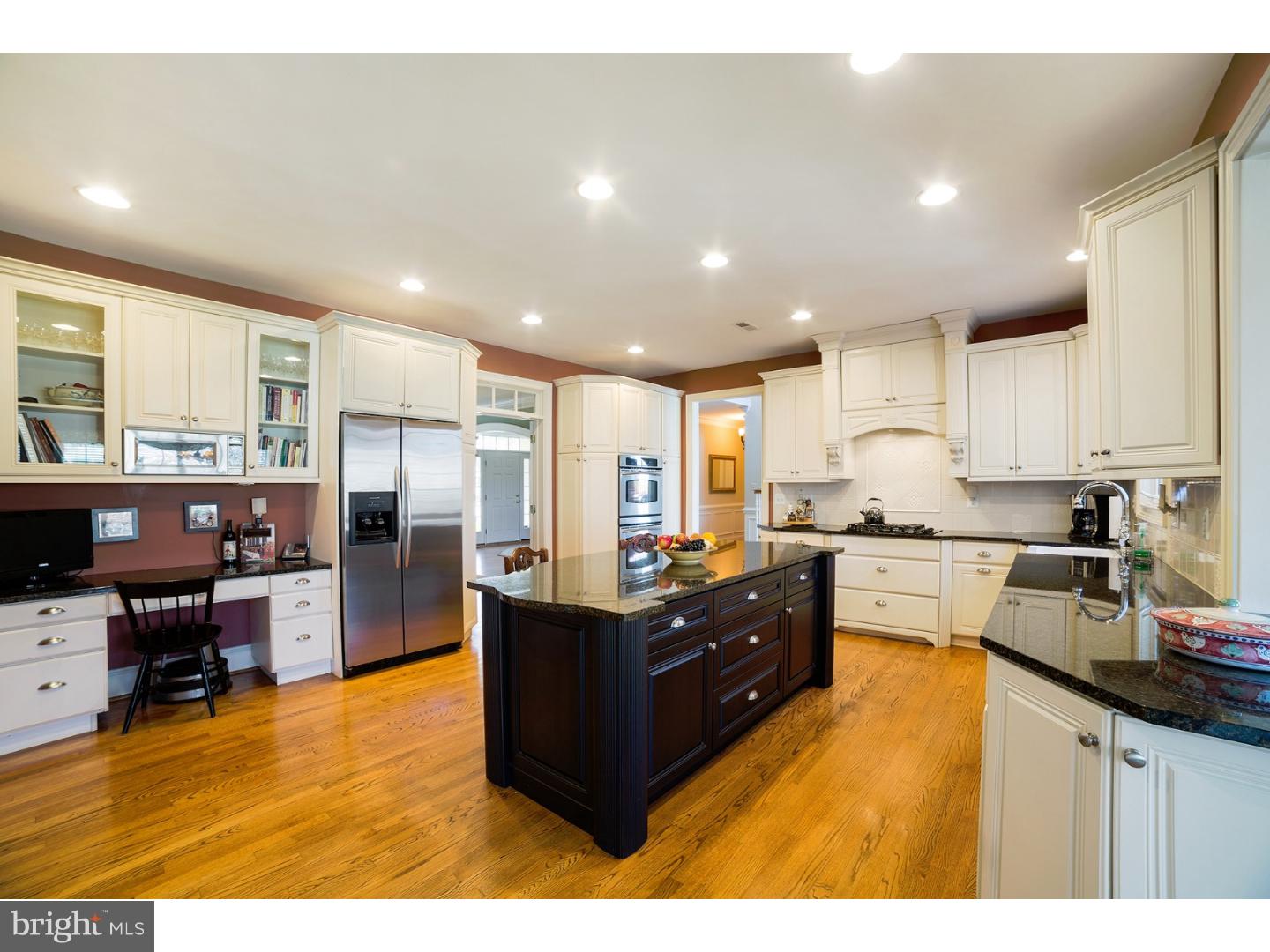 CHERRY CREEK - Residential