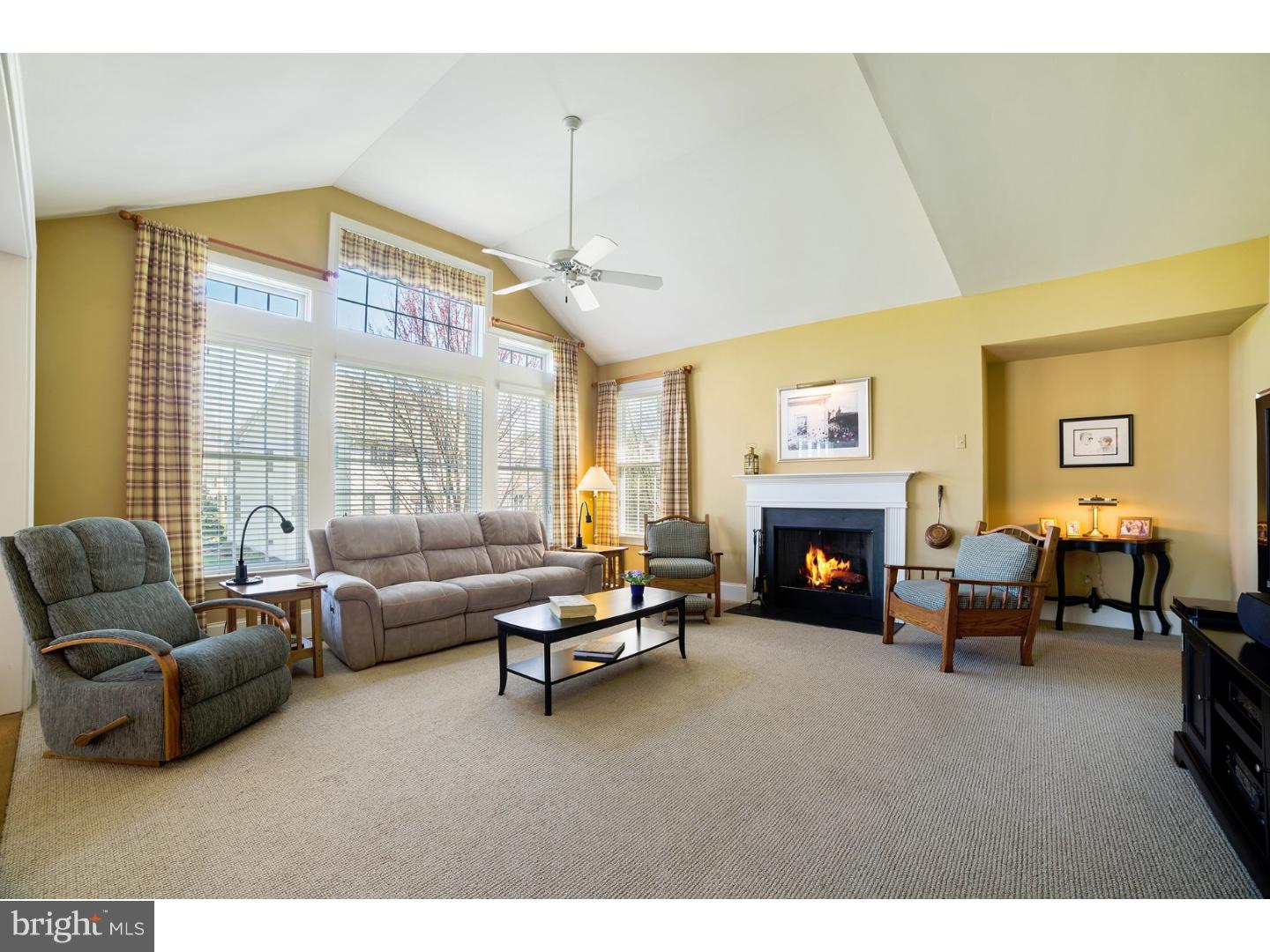 CHERRY CREEK - Residential
