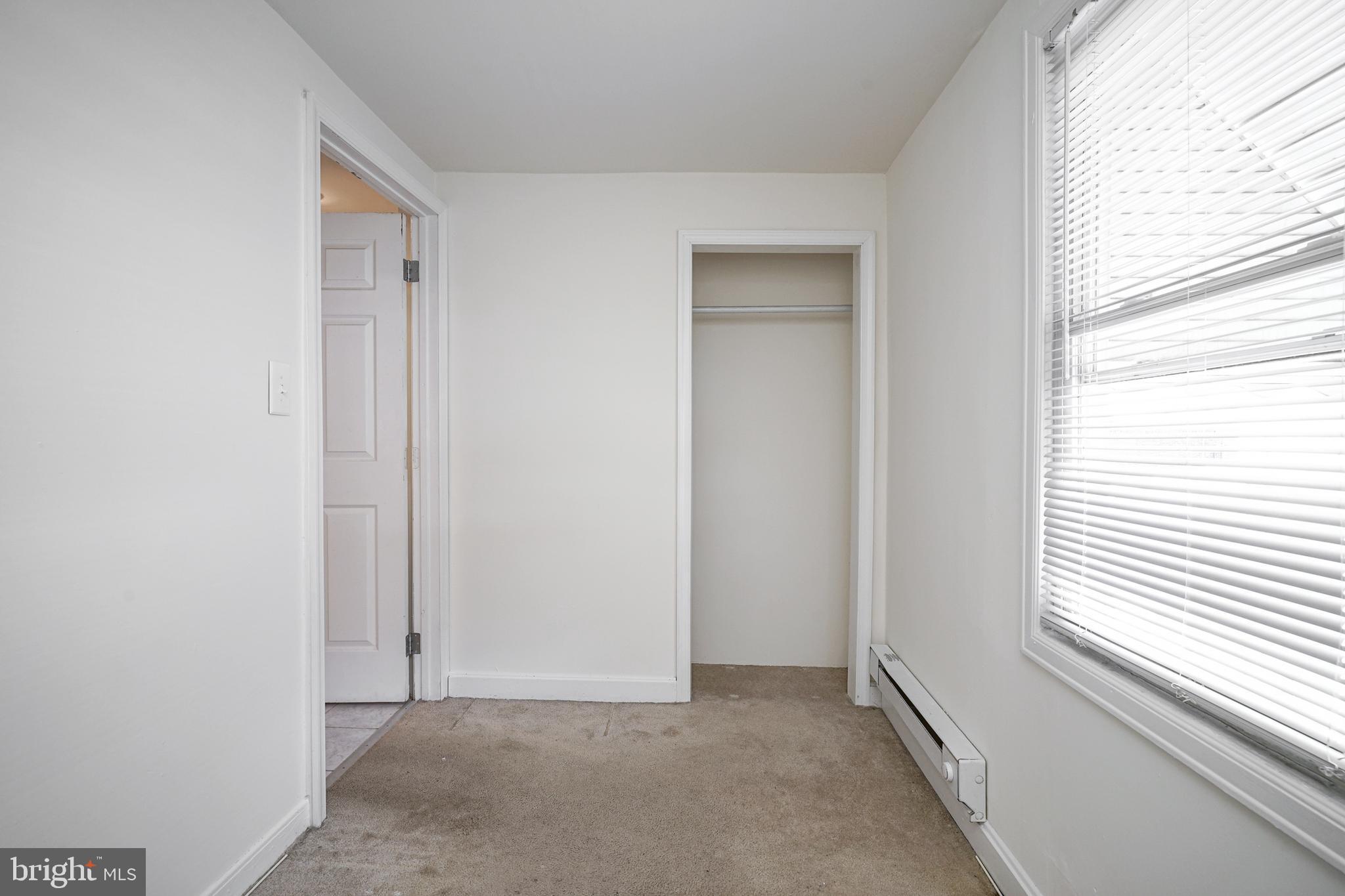 BRIDESBURG - Residential