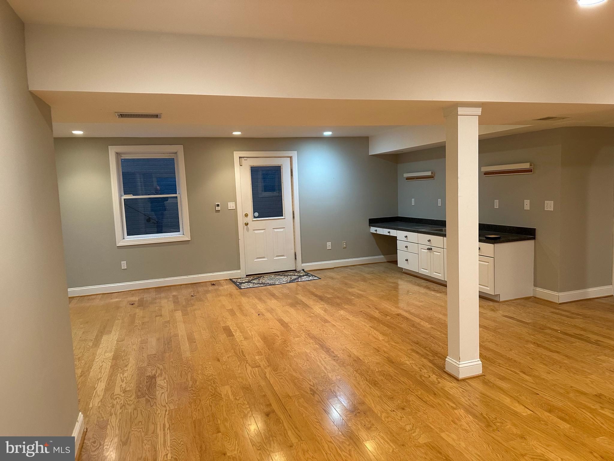 KENTLANDS - Residential Lease