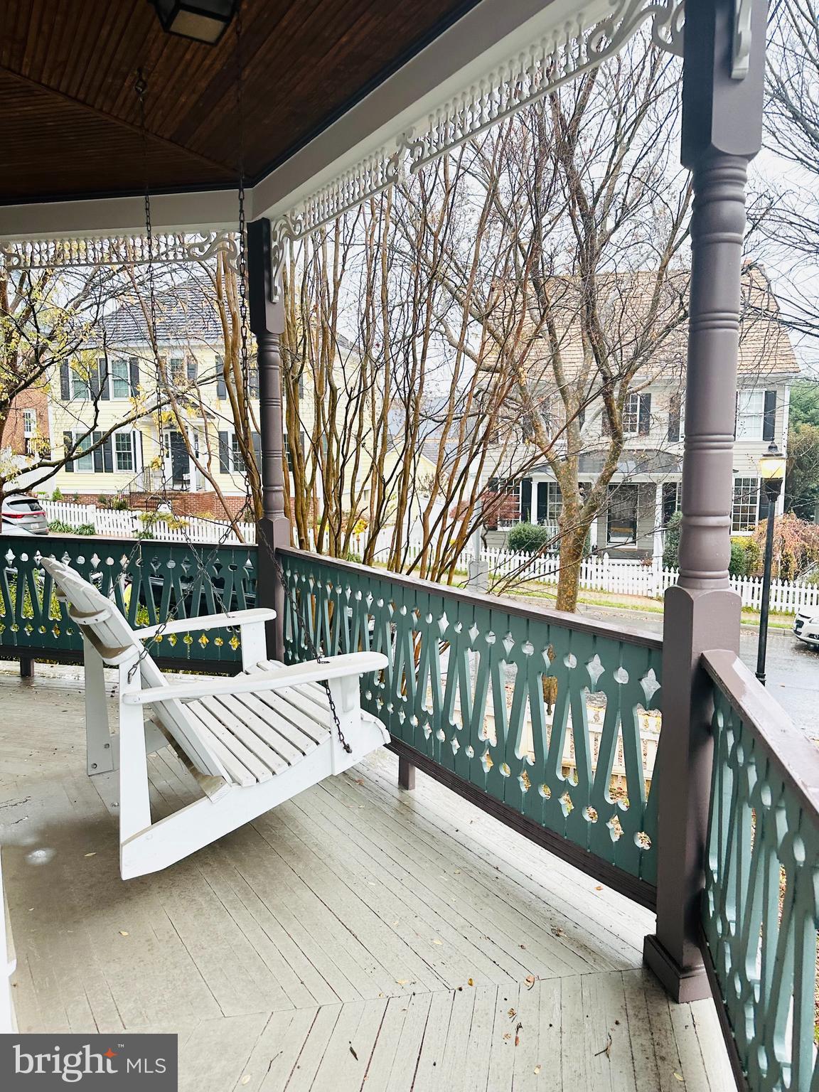 KENTLANDS - Residential Lease