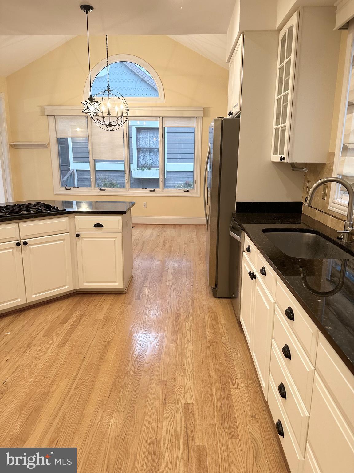 KENTLANDS - Residential Lease