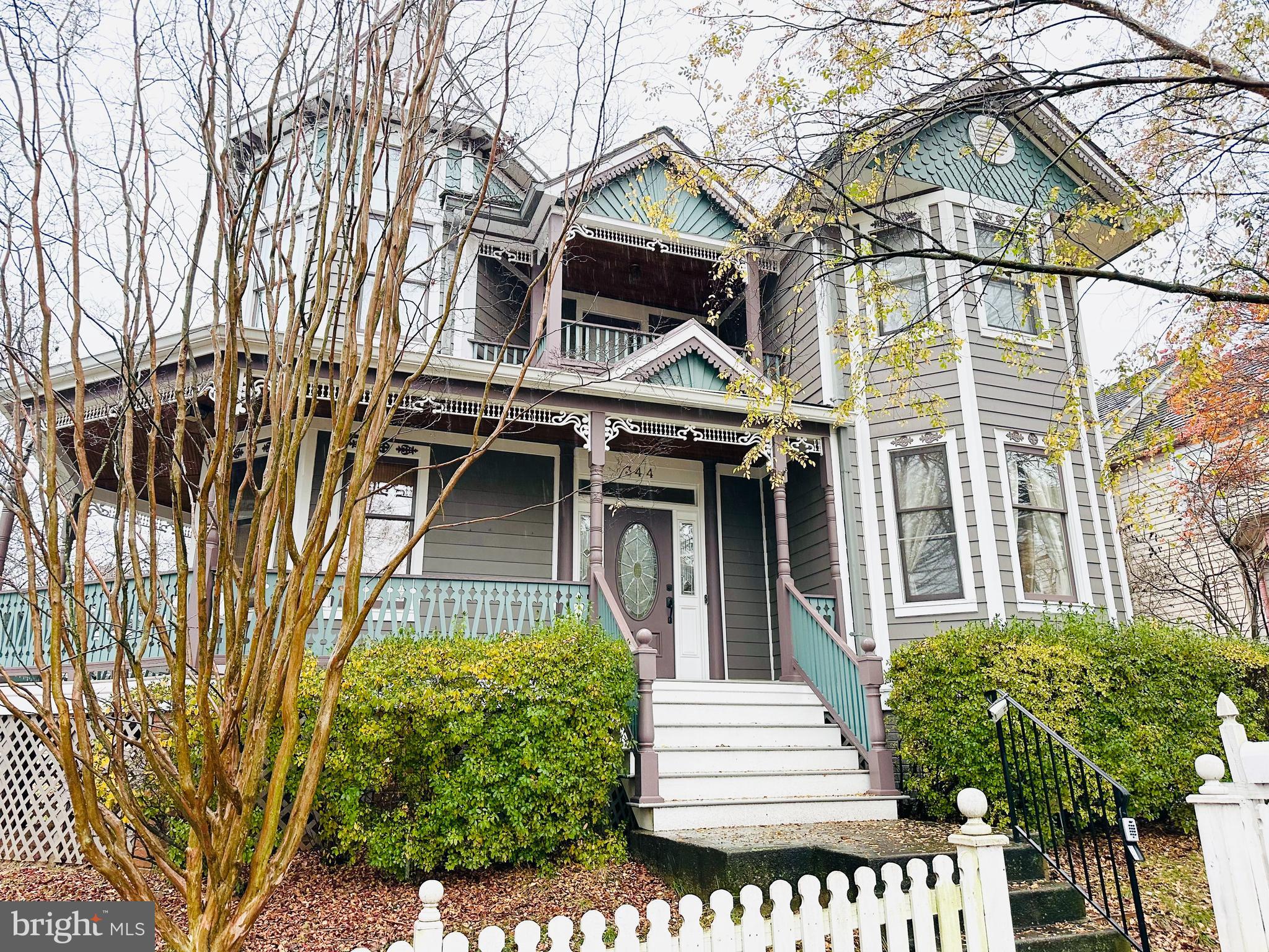 KENTLANDS - Residential Lease