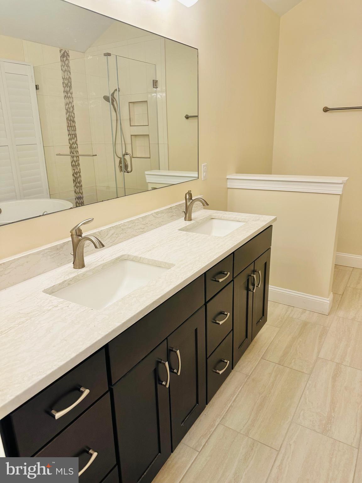 KENTLANDS - Residential Lease