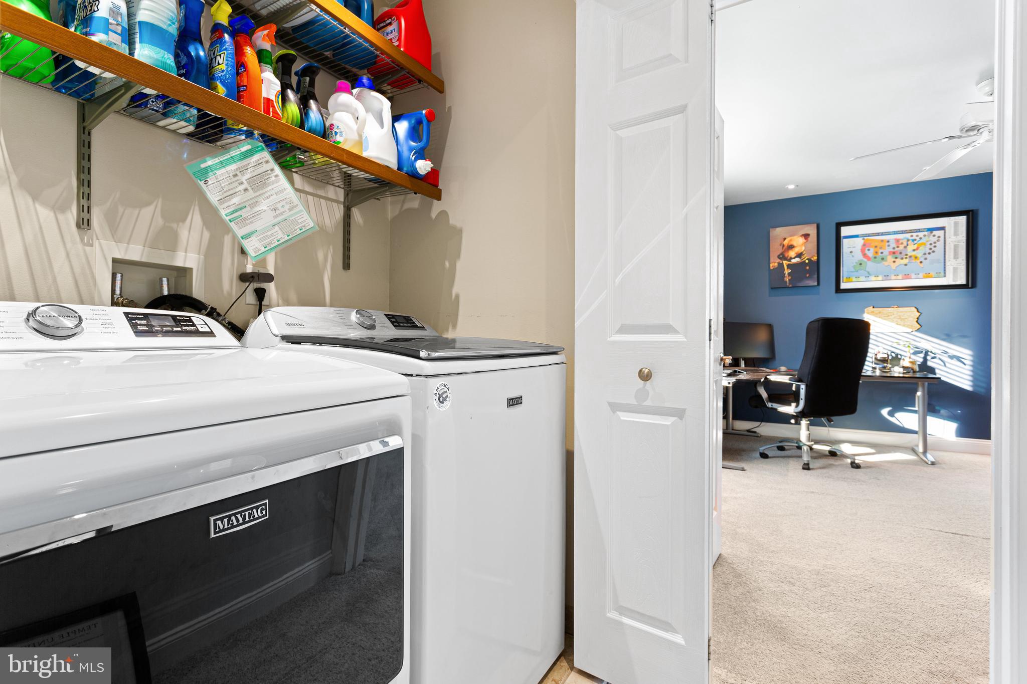 HILLSIDE MANOR - Residential