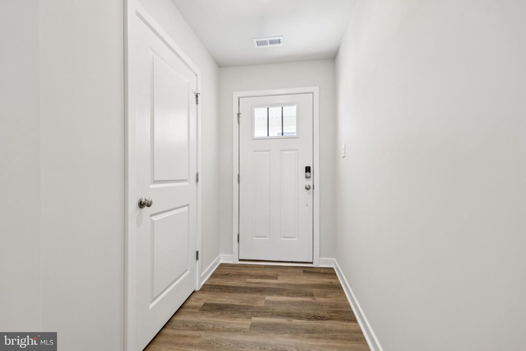 Photo of 274 Long Branch Lane, LA PLATA, MD 20646 (MLS # MDCH2054190)