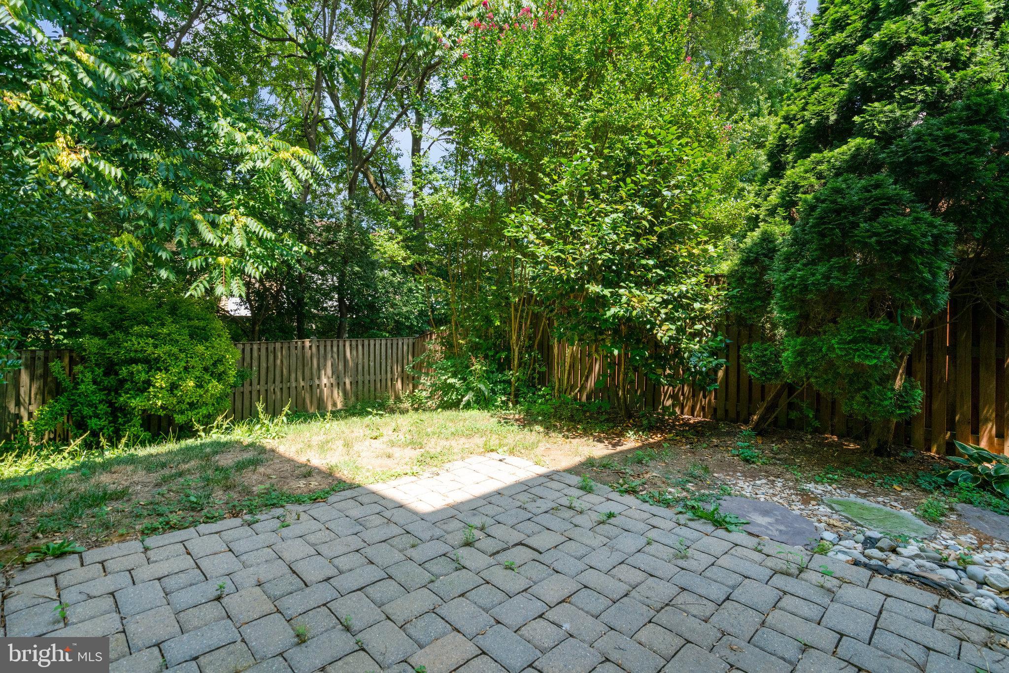 CYRANDALL VALLEY - Residential Lease