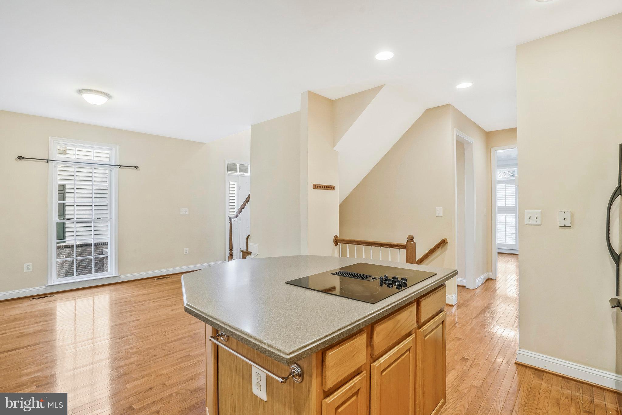 CYRANDALL VALLEY - Residential Lease