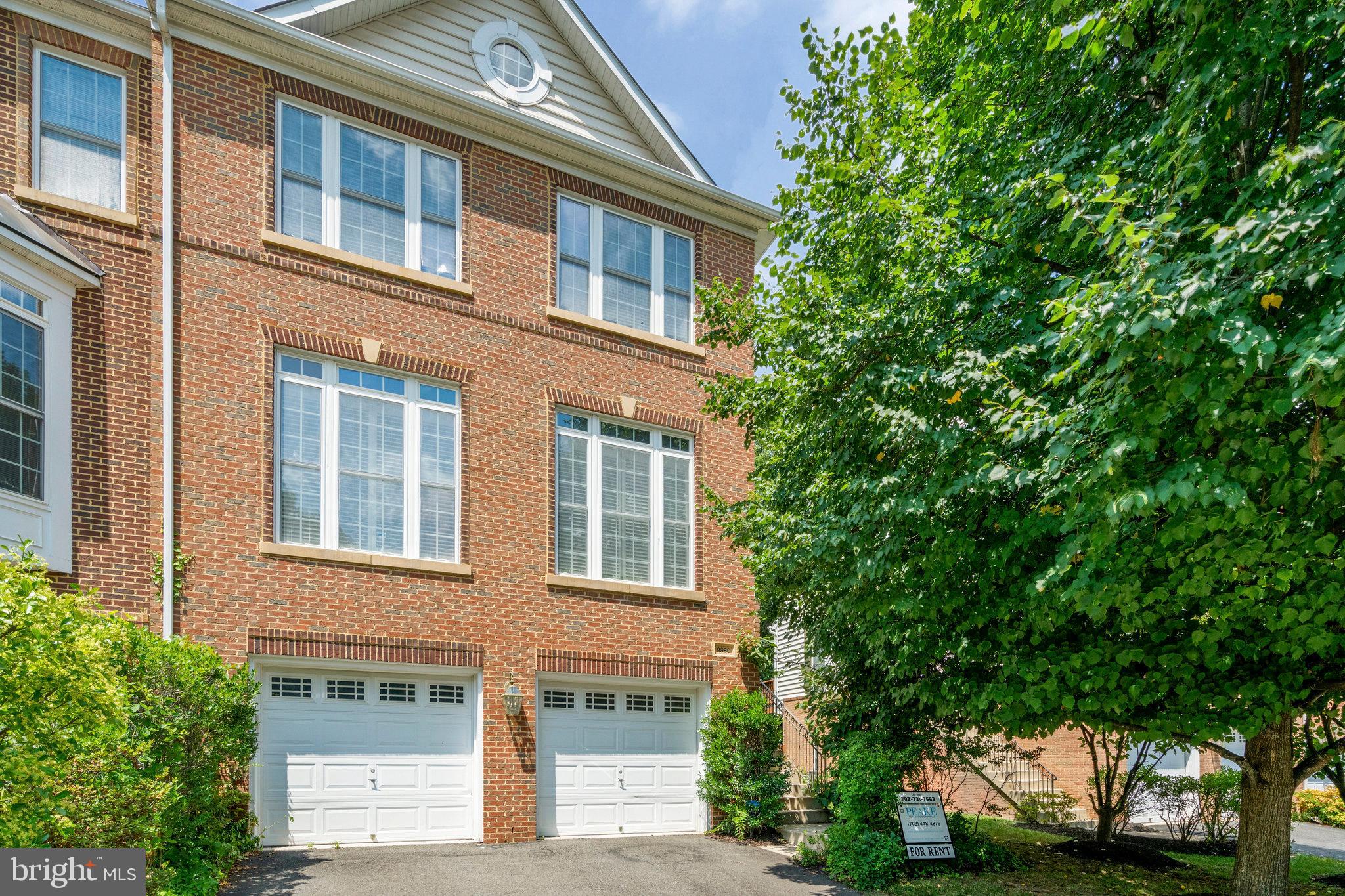 CYRANDALL VALLEY - Residential Lease