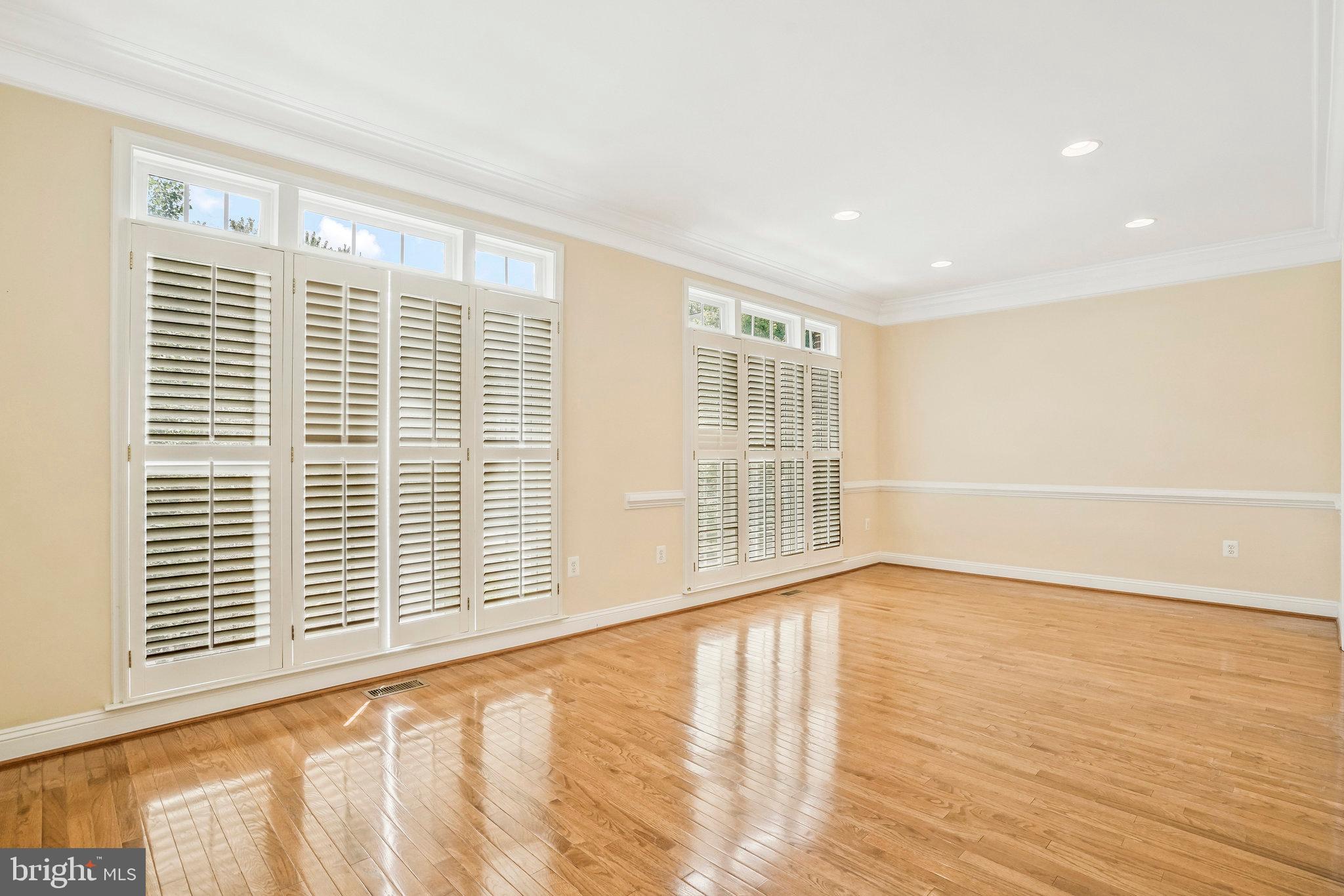 CYRANDALL VALLEY - Residential Lease