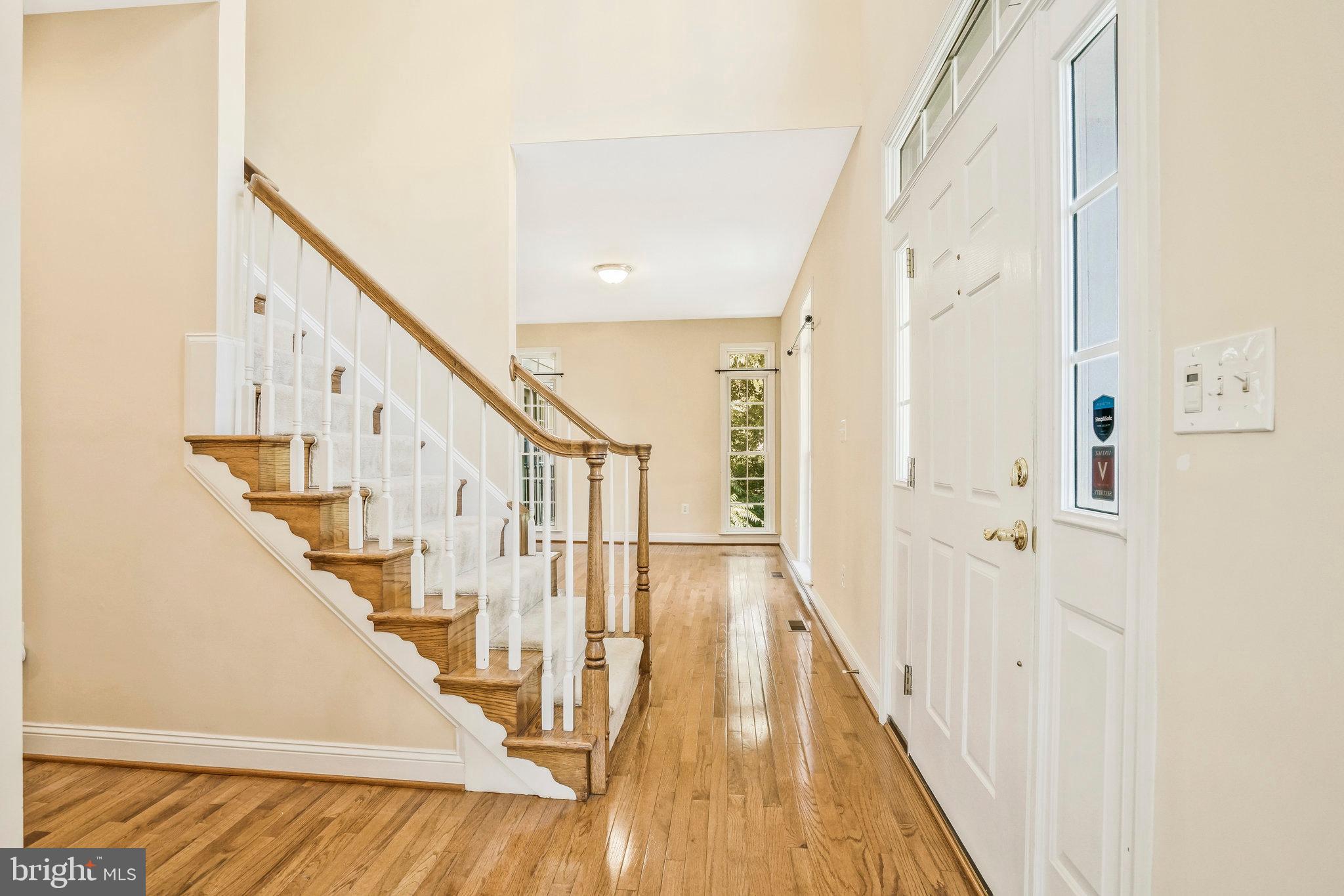 CYRANDALL VALLEY - Residential Lease