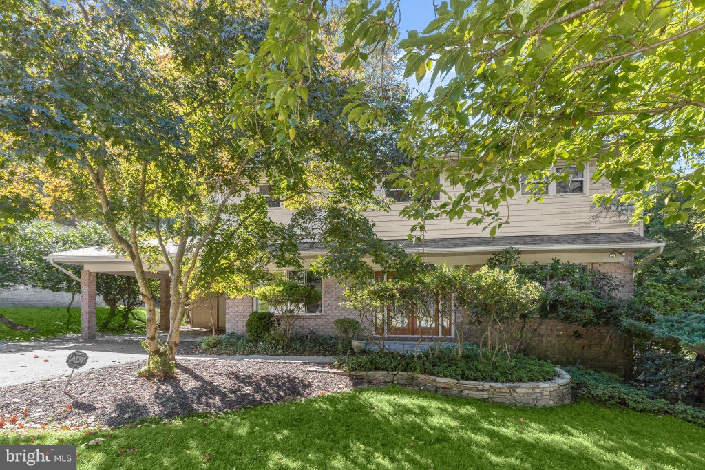 Photo of 7218 Denberg Road, BALTIMORE, MD 21209 (MLS # MDBC2176158)