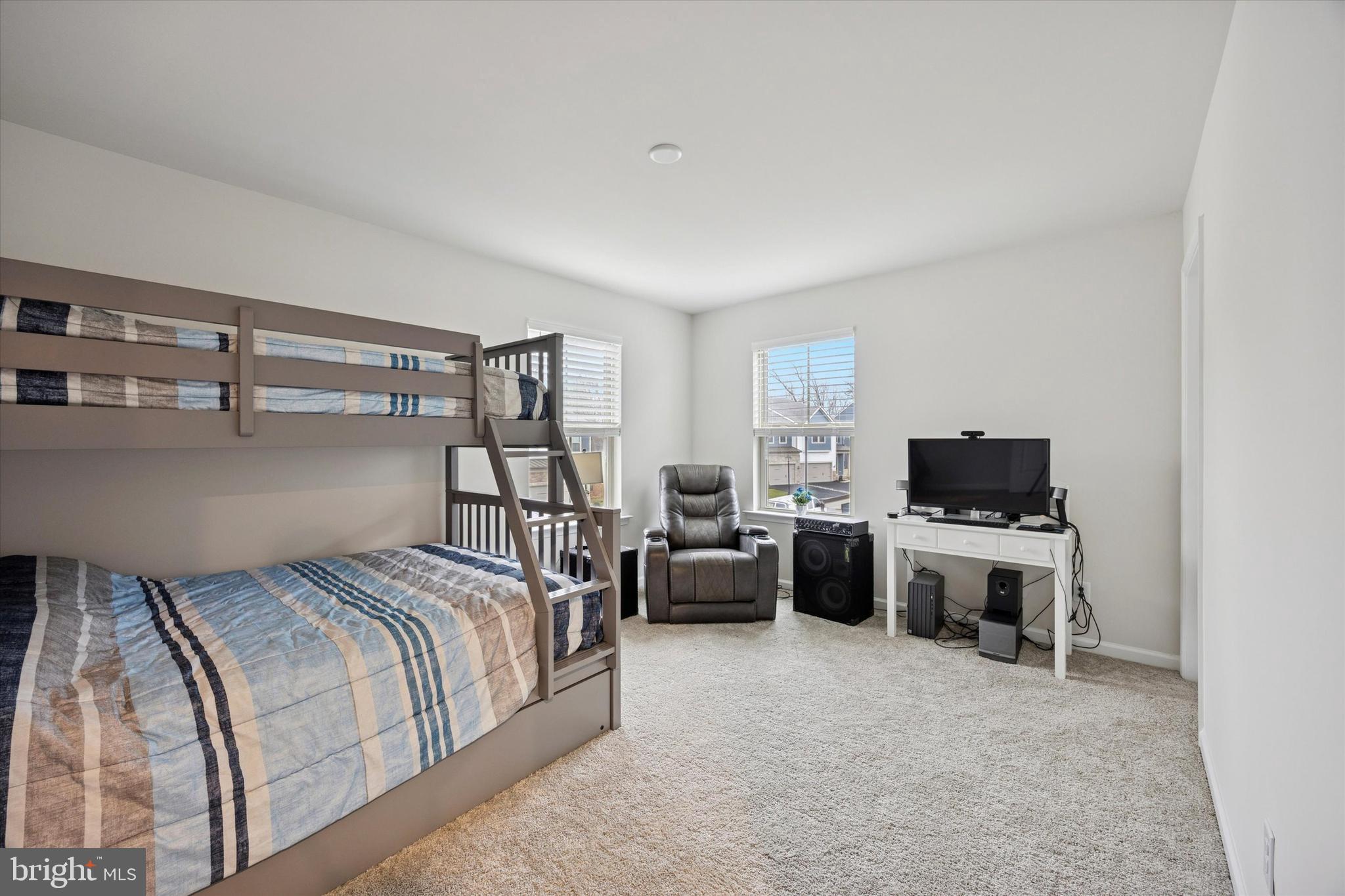 LIBERTY RIDGE - Residential