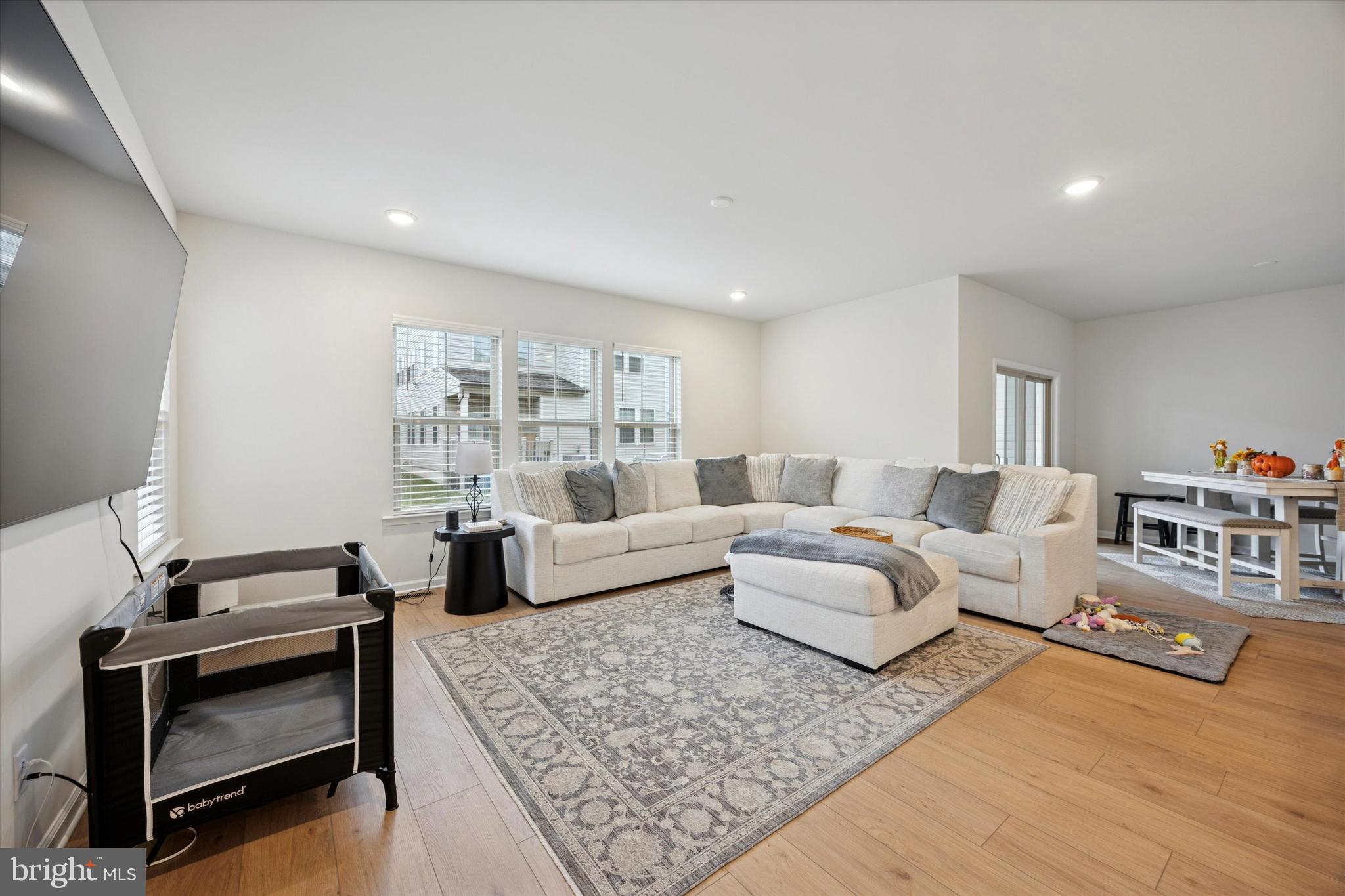 LIBERTY RIDGE - Residential