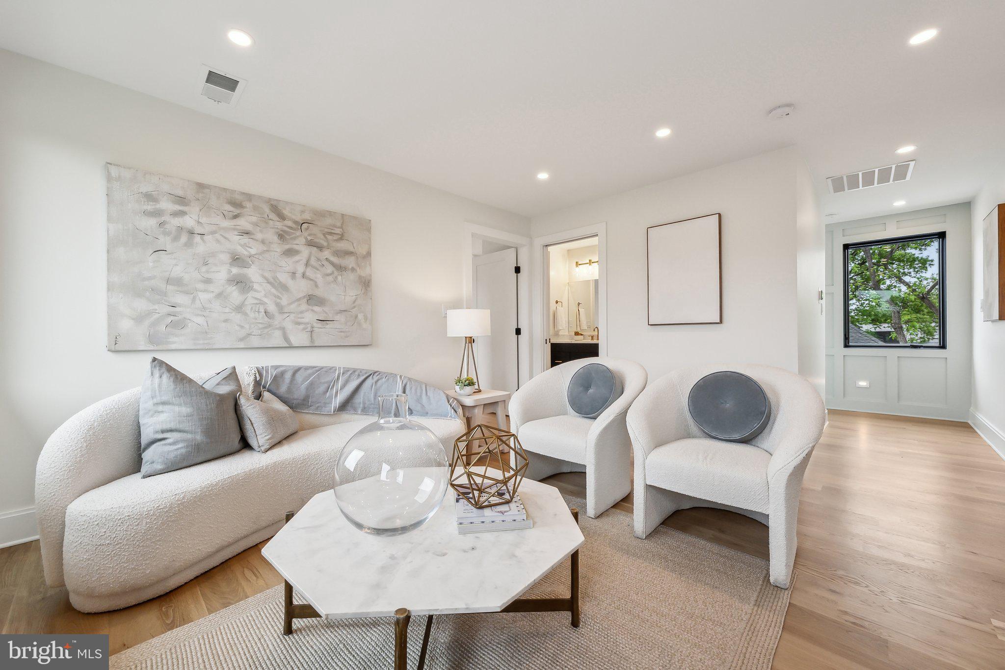 PENROSE - Residential