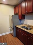 719 N DUKE STREET 6
