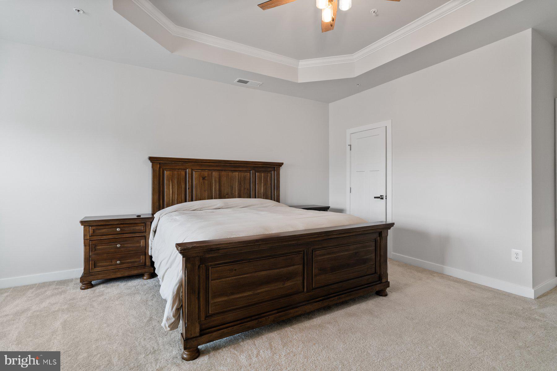 OAKDALE VILLAGE - Residential Lease