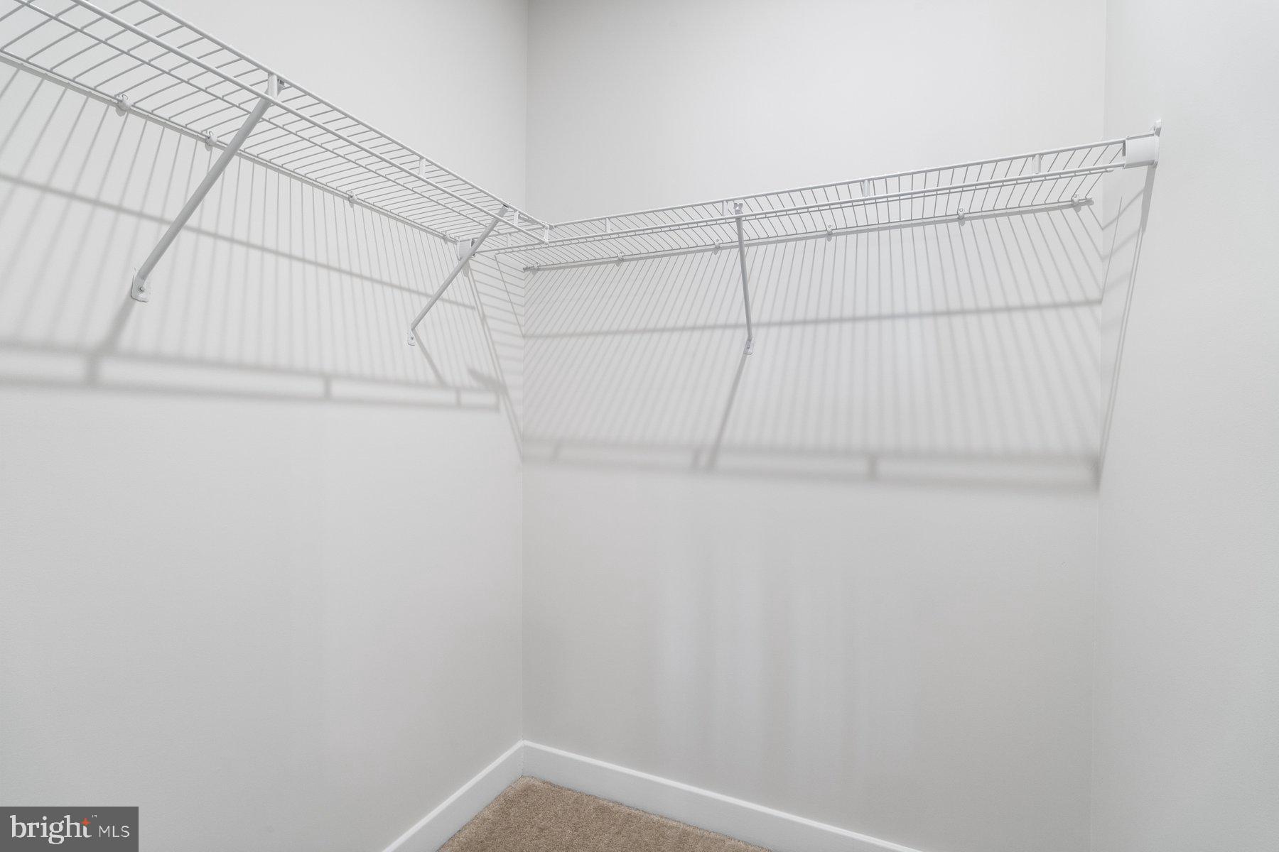 OAKDALE VILLAGE - Residential Lease