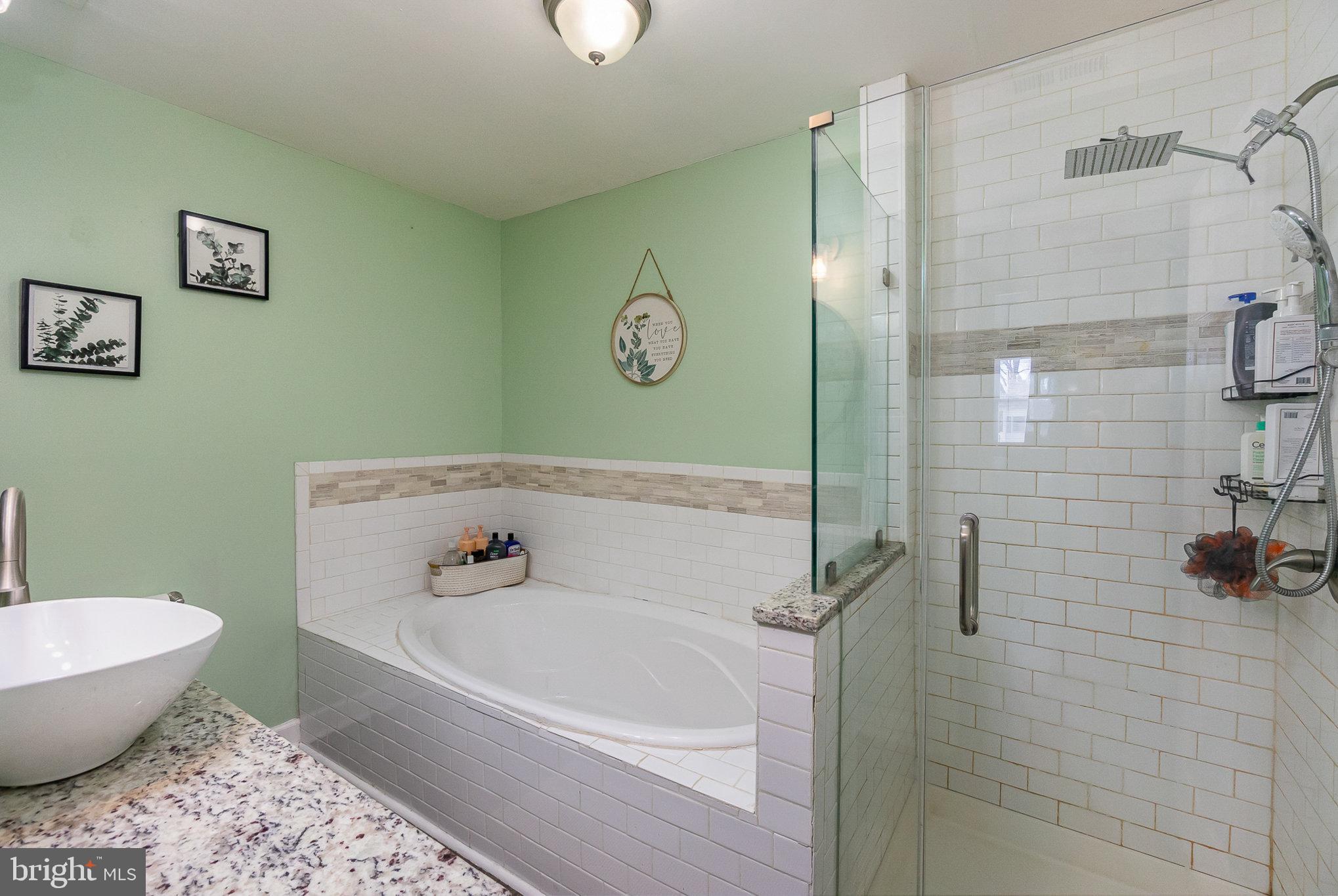 KROUSELAND - Residential