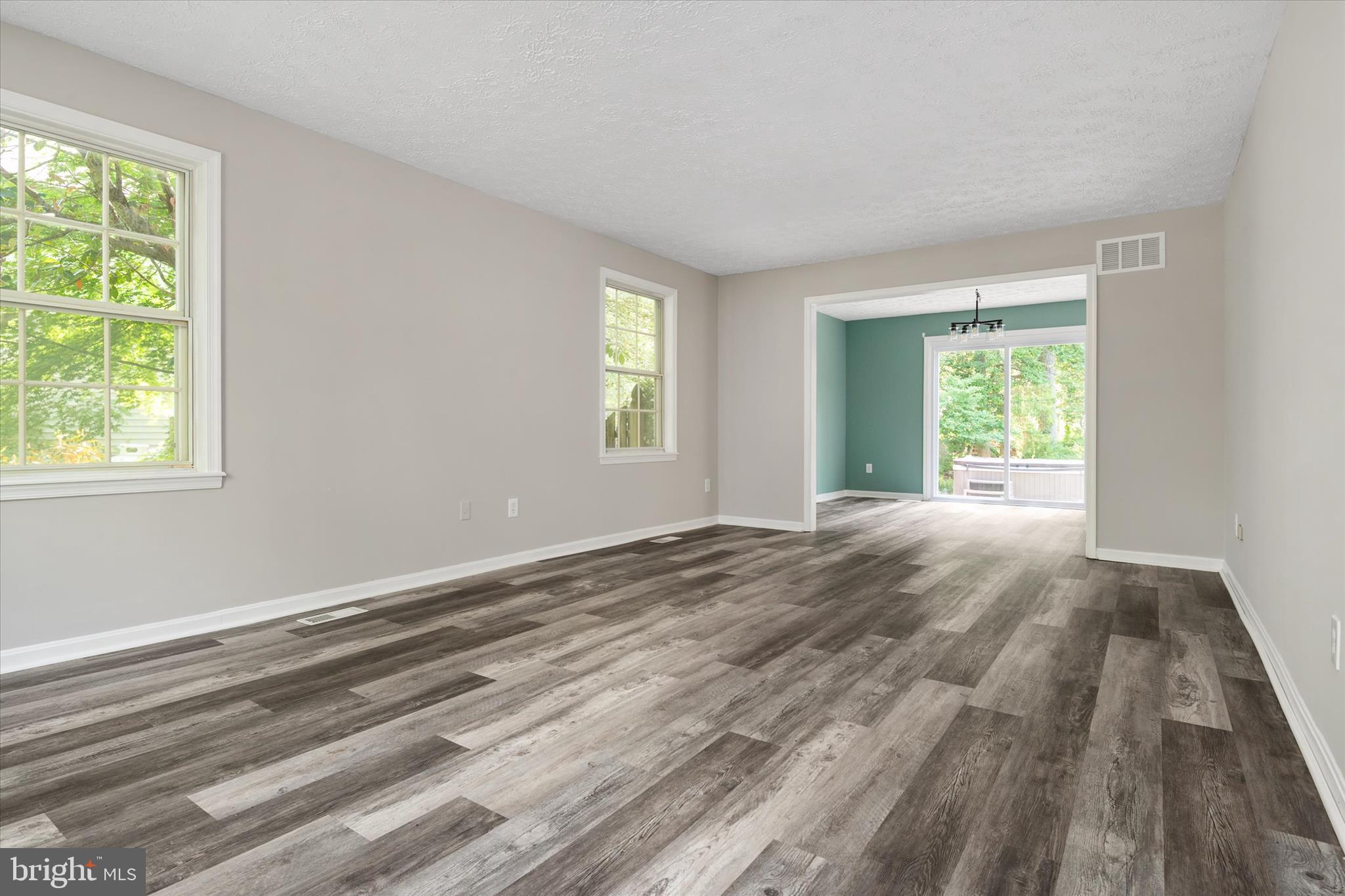 AMBERLEY - Residential
