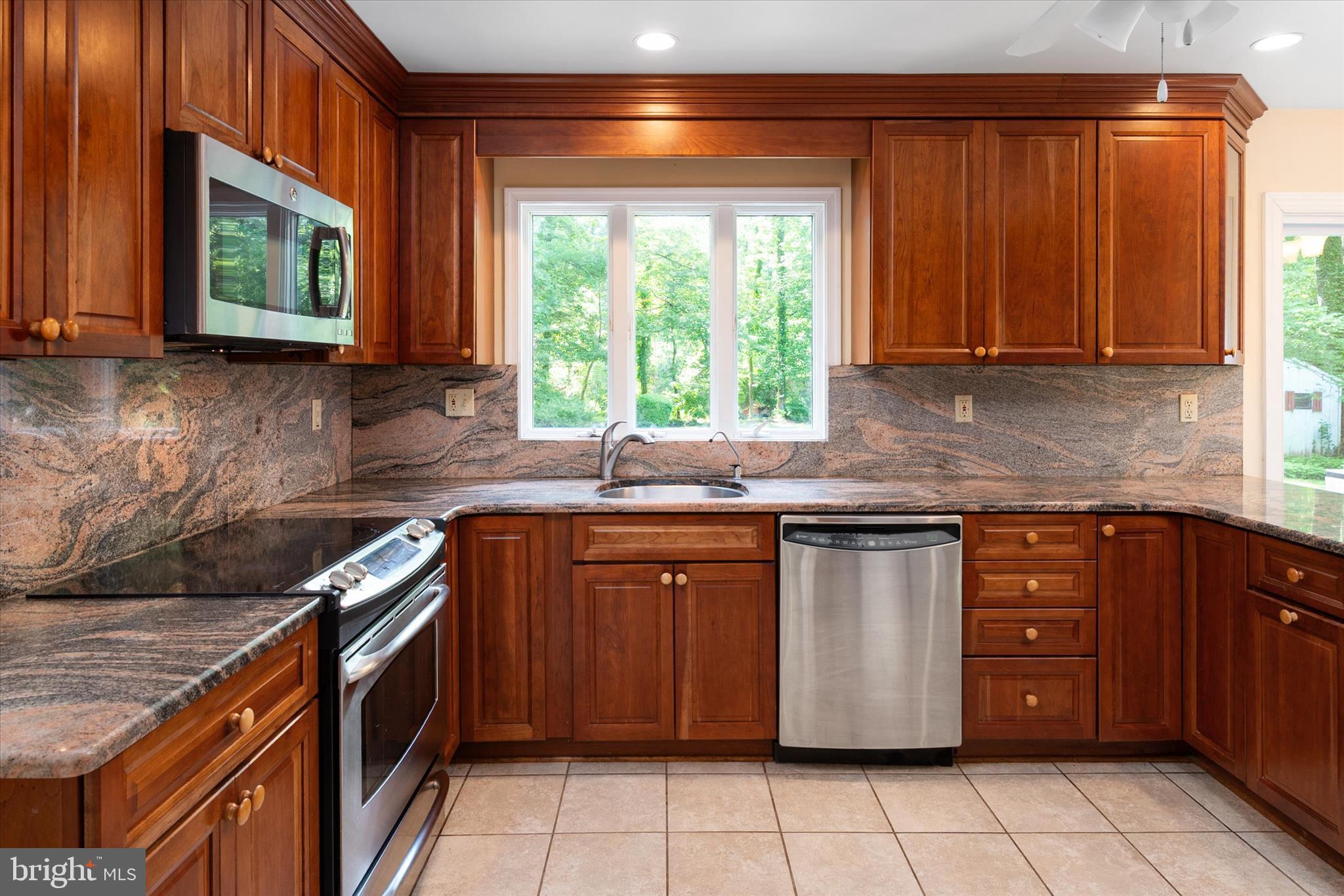 AMBERLEY - Residential